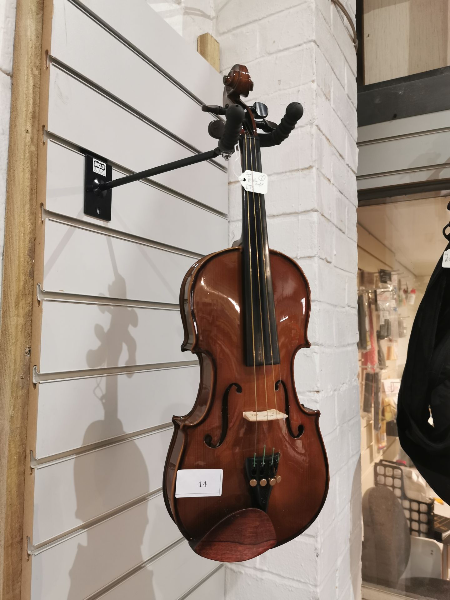 1/2 Violin Outfit with Hidersine Case & Bow - Image 6 of 12