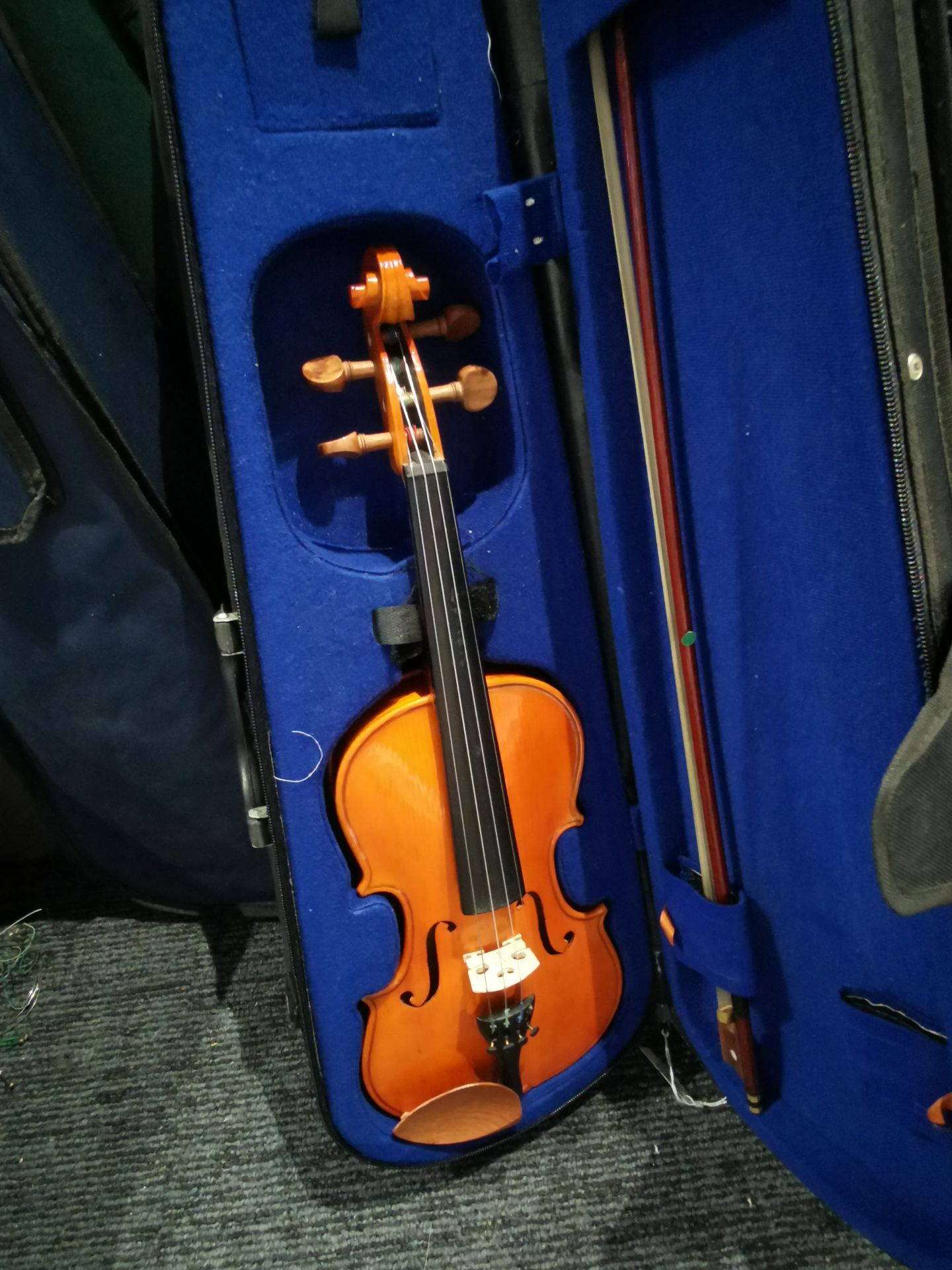 Various Used Violins With Cases (Approxmatley 10) - Image 7 of 16