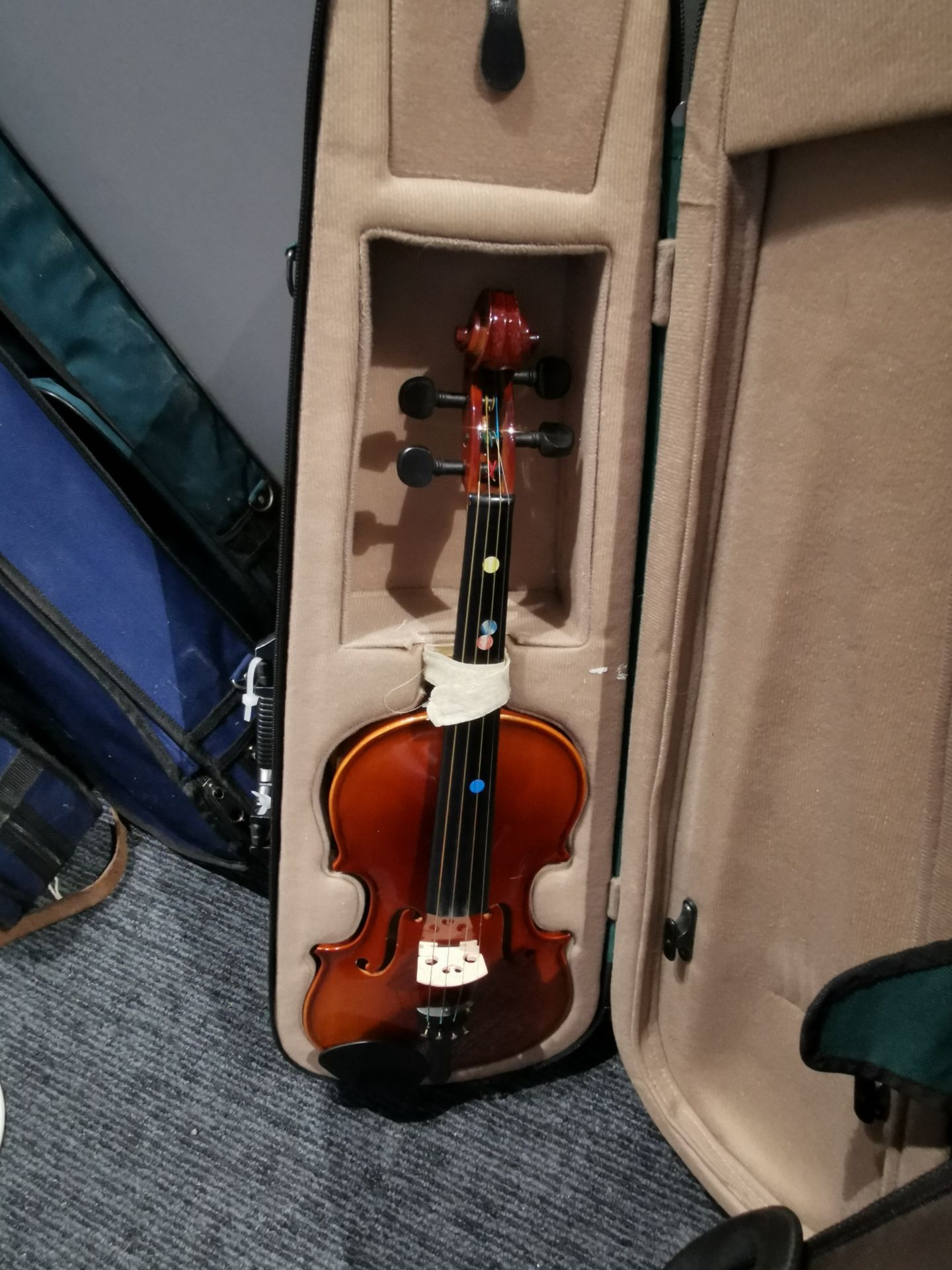 Various Used Violins With Cases (Approxmatley 10) - Image 4 of 16