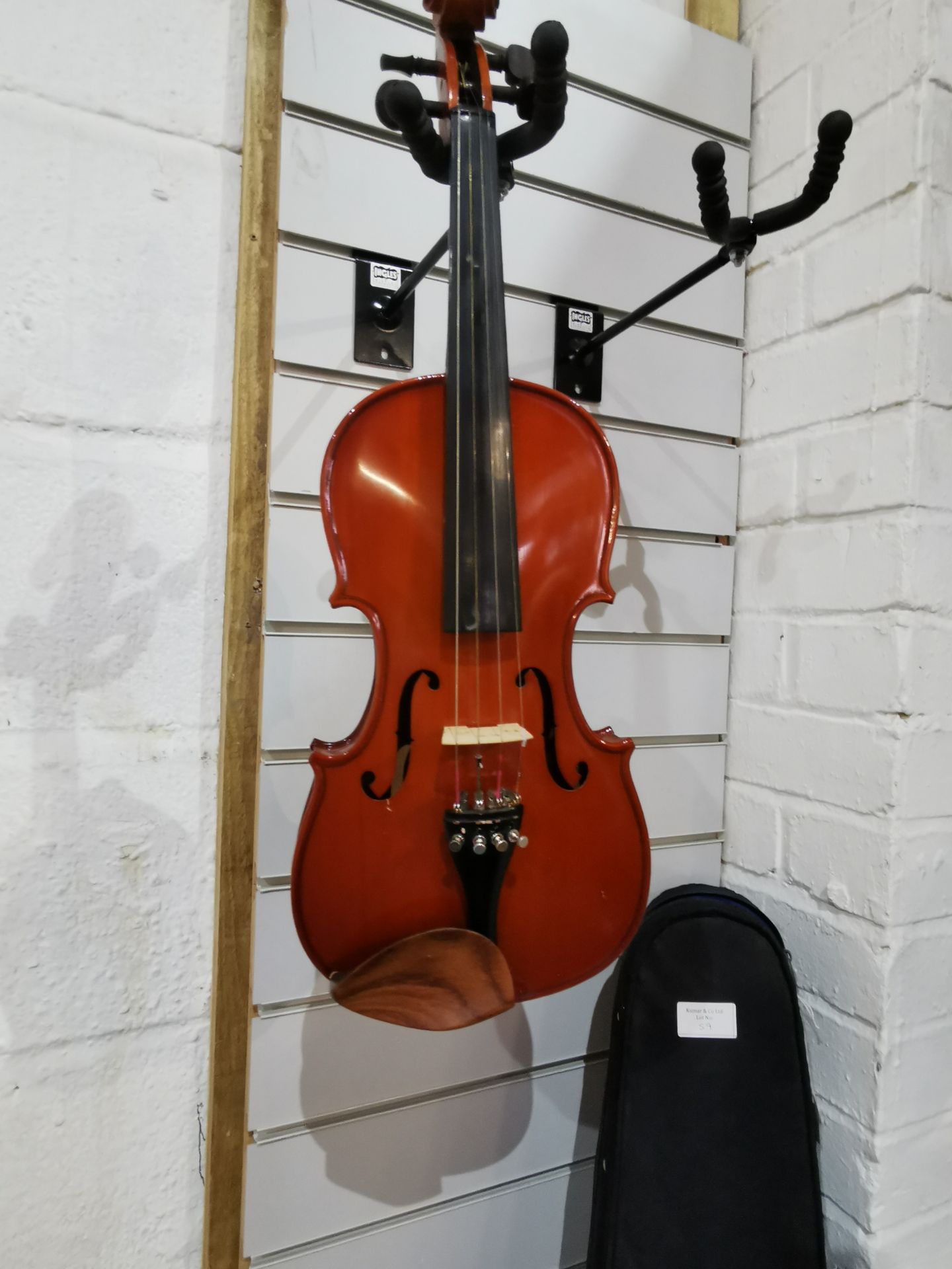 3/4 Violin With Case (Used) - Image 2 of 6