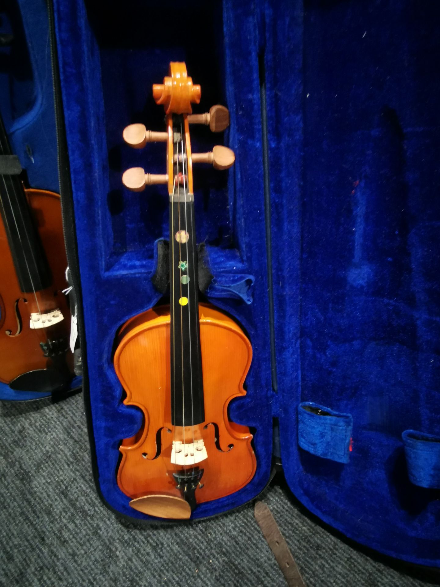 Various Used Violins With Cases (Approxmatley 10) - Image 12 of 15