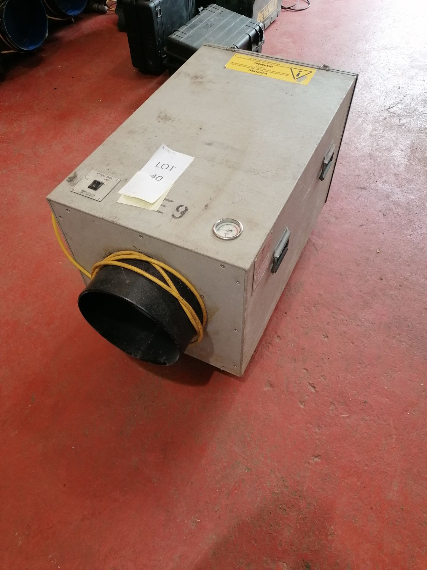 SMH NPU 2000 Extractor/Filter Unit 110V, Serial No. 3123, (2003)