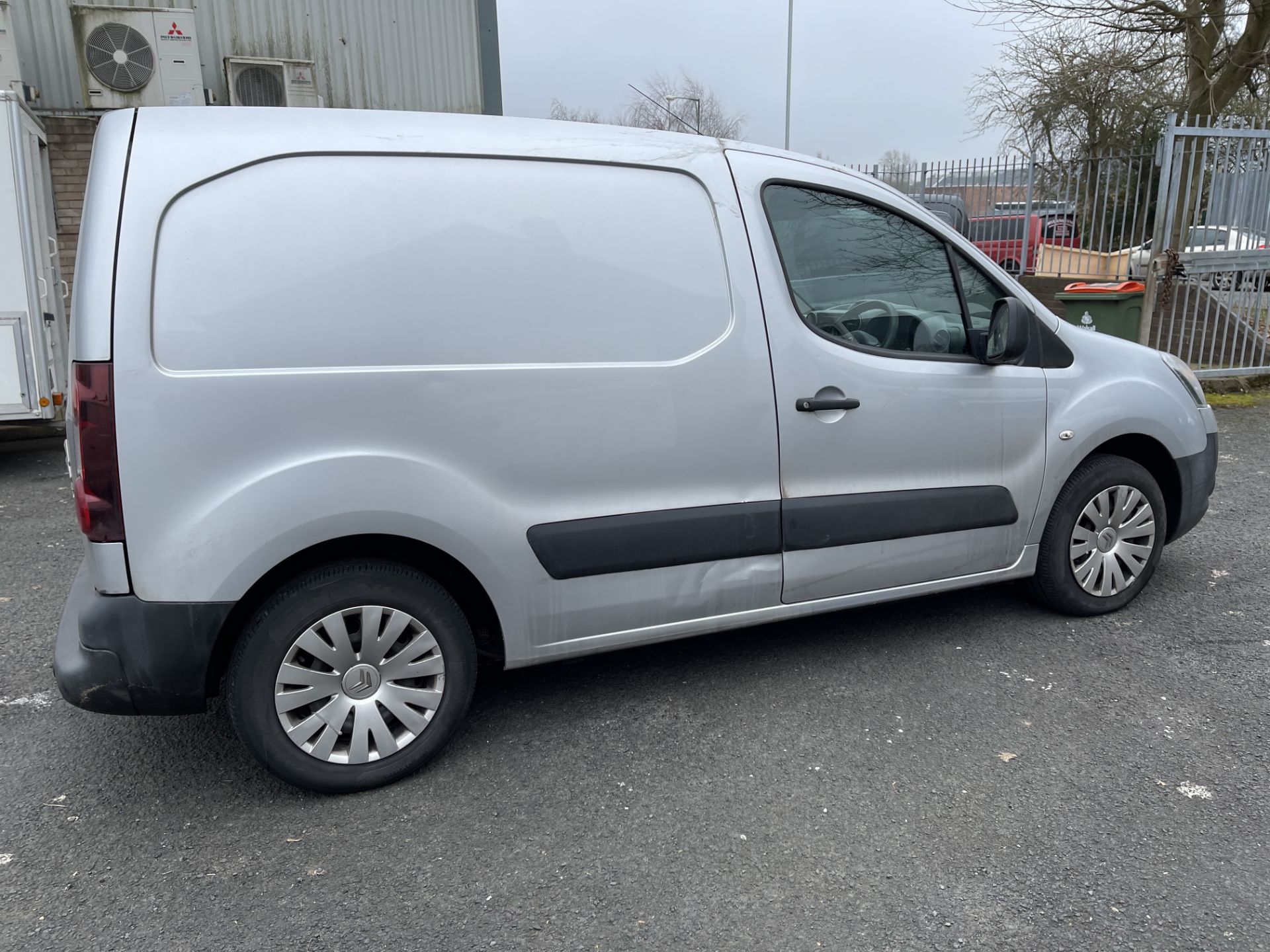 Citroen Berlingo L1 625 Enterprise 75PS, 1,560cc HDI, 5 Speed Manual, Diesel Panel Van, Registration - Image 10 of 41