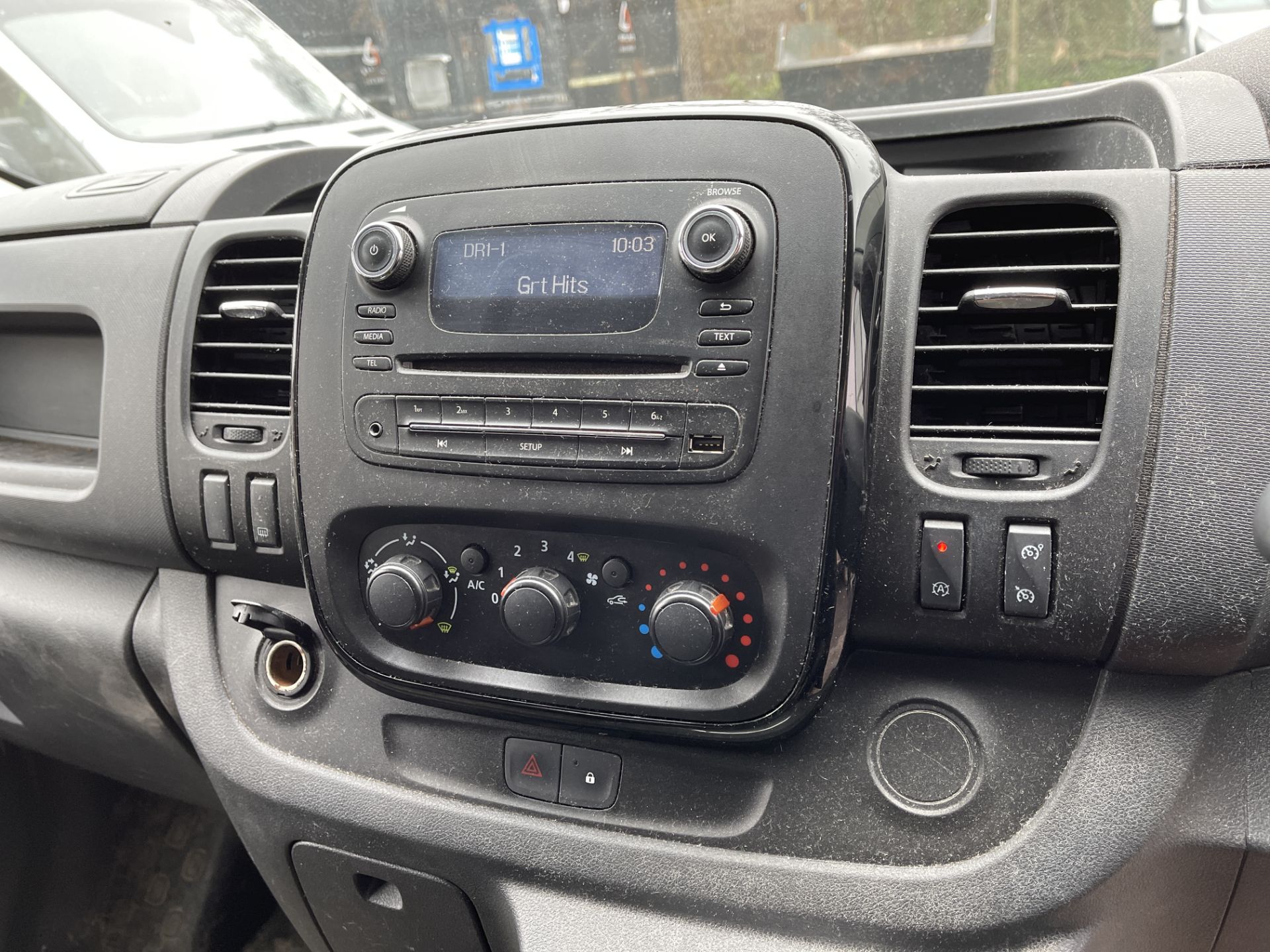 Vauxhall Vivaro 2900 Sportive L2 1,598cc CDTI Bi Turbo, Diesel, 6 Speed Manual LWB Panel Van, - Image 27 of 46