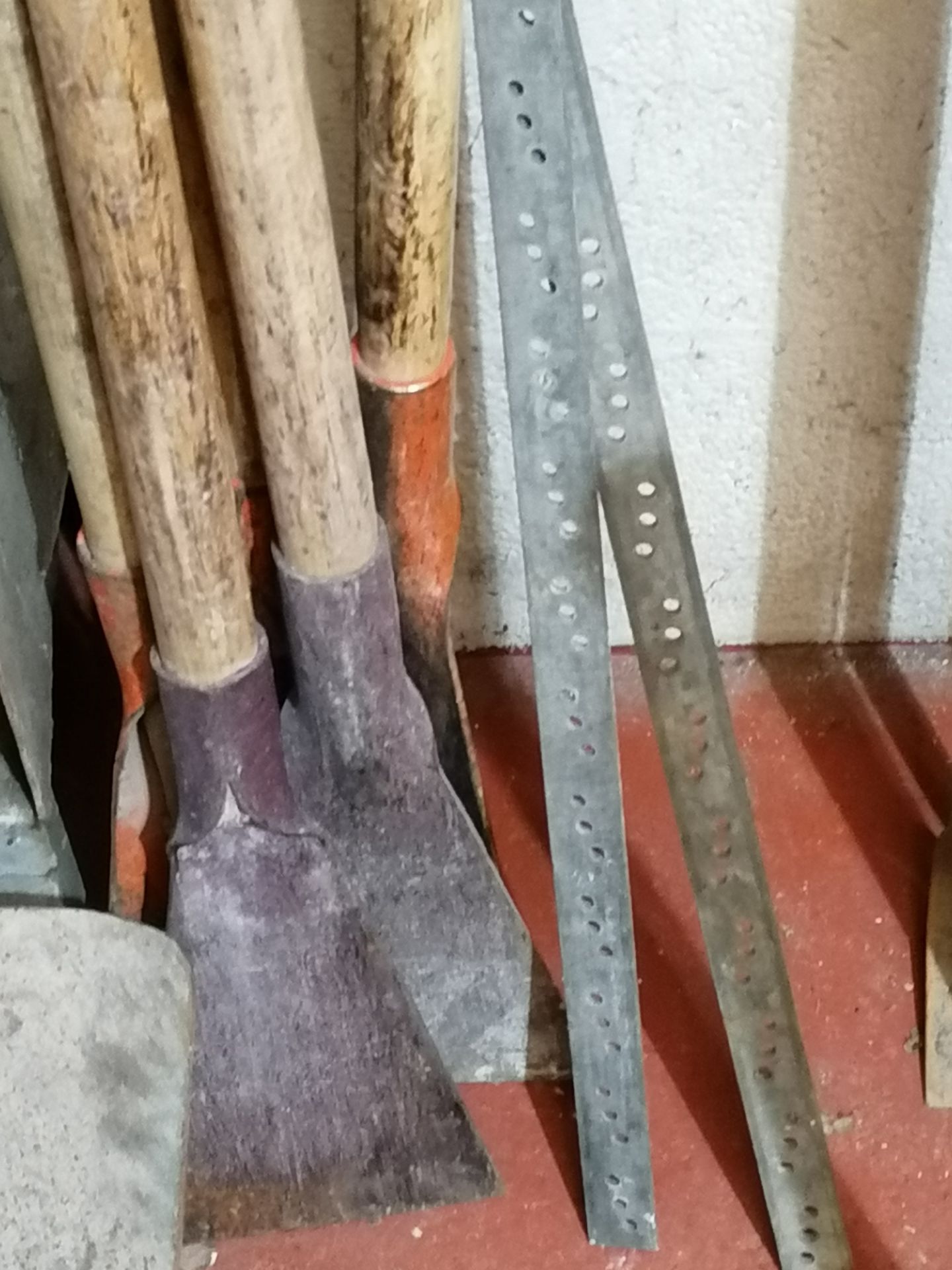 Approx 20 Various Hand Tools As Pictured - Image 4 of 6