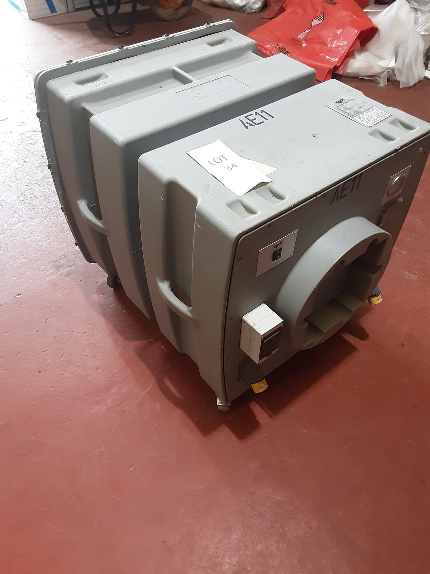 SMH NPU 5000 Extractor/Filter Unit 110V, Serial No. 12673, (2016) - Image 2 of 6