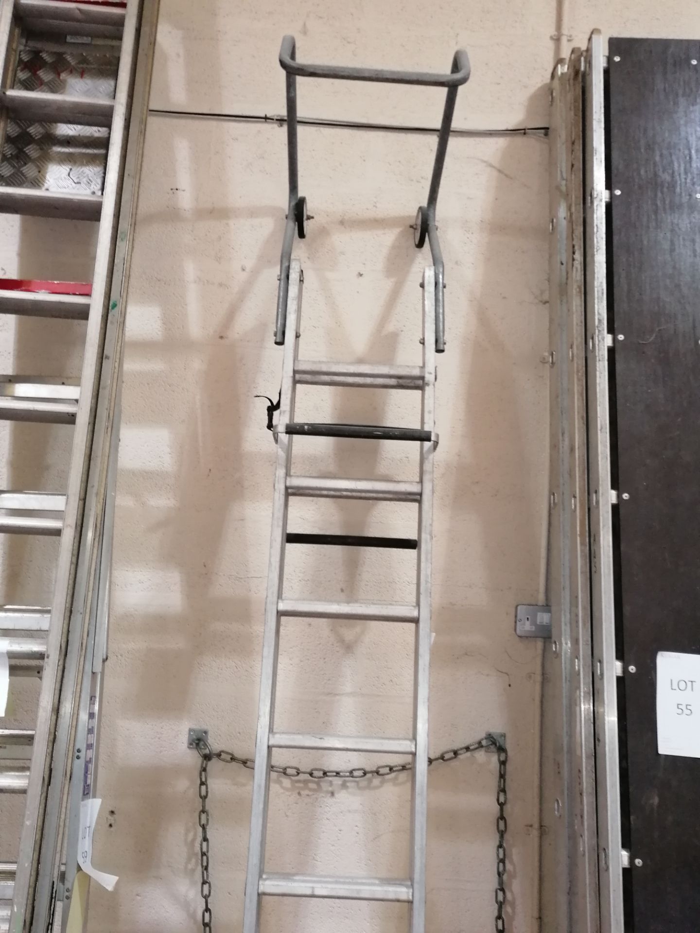 ABRU Aluminium Extendable Roof Ladders