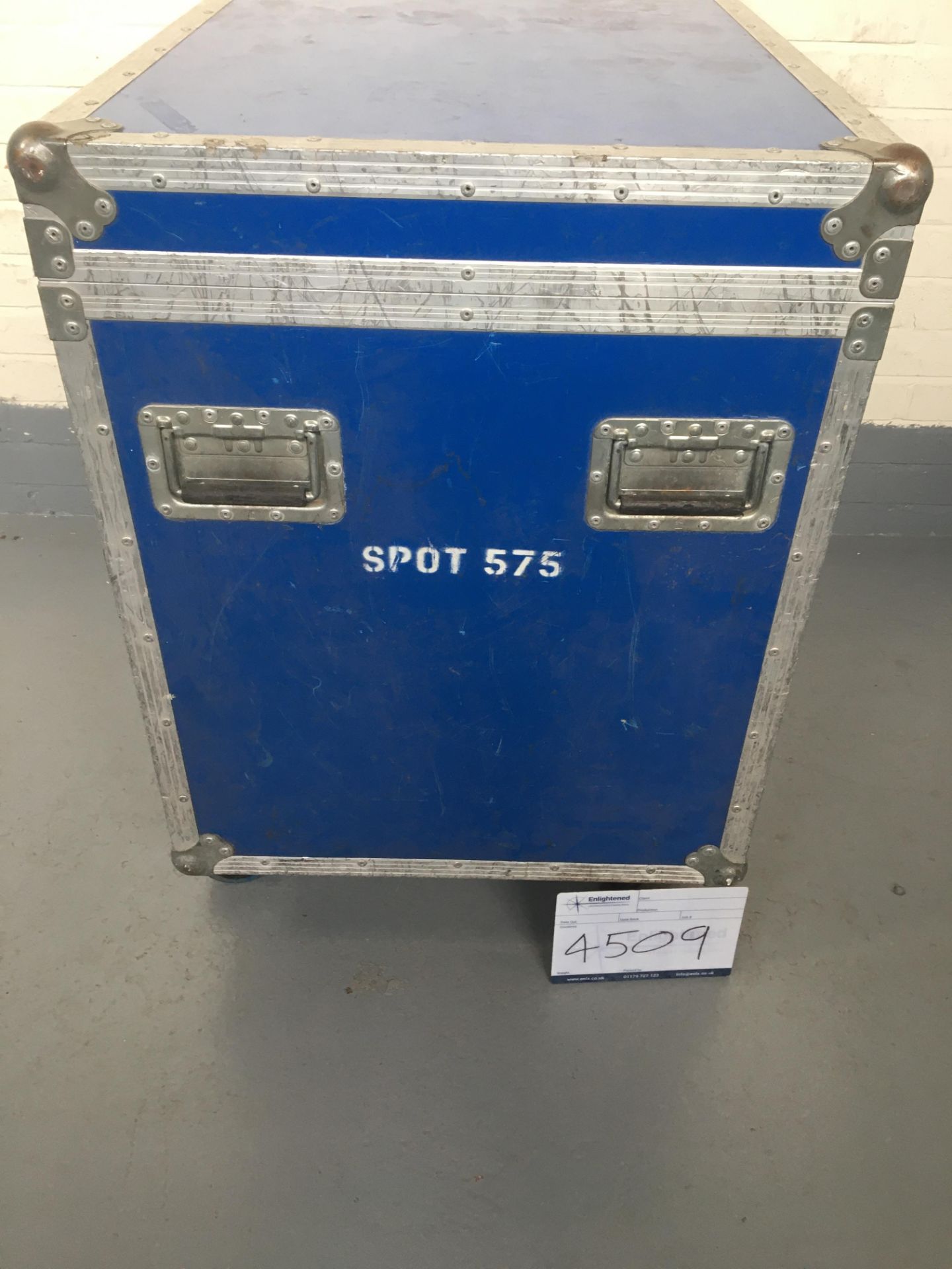 Flight case for 2x Robe 575 Spot Moving Light. 605*940*735mm. Condition: Used Ex Hire - Image 4 of 7