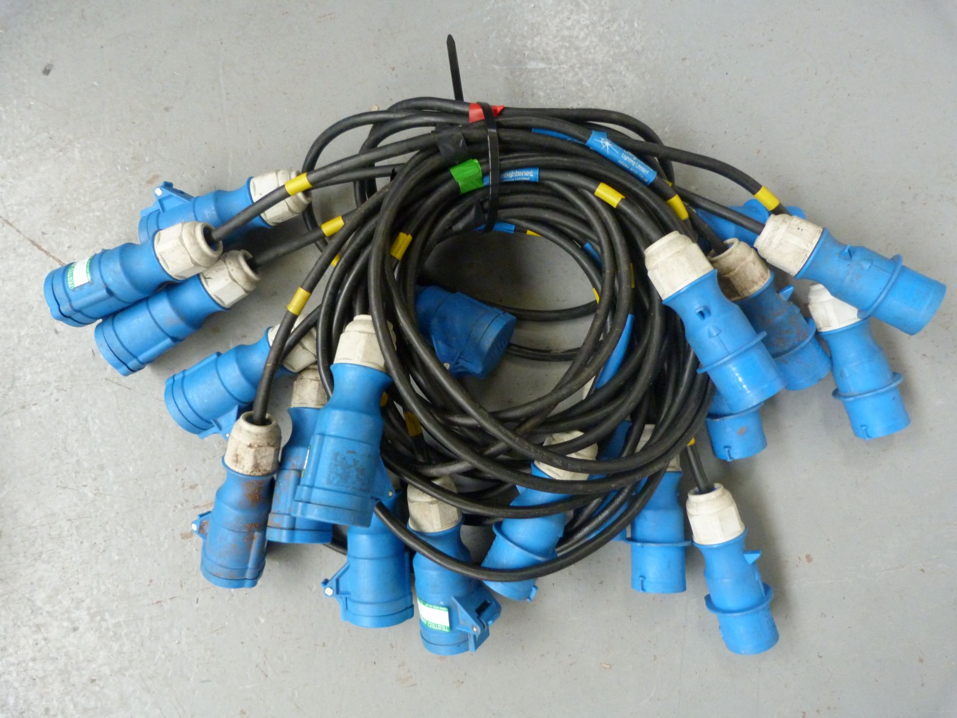 10x 2m 16A Cable HO7 - 1.5mm Blue Connectors. Ex-hire/Fair Condition. Photo Representative - Image 3 of 3