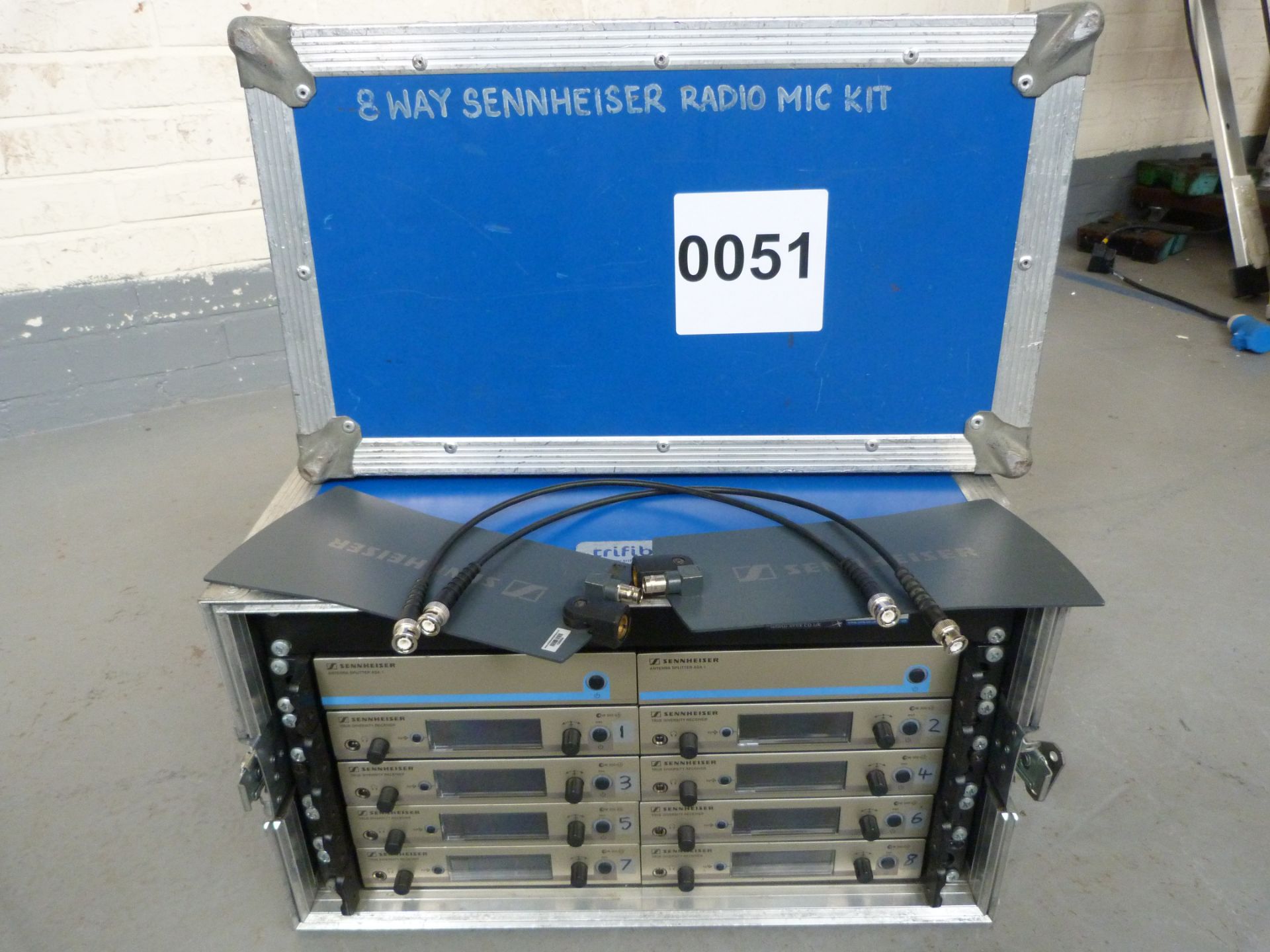 Sennheiser 8 way G3 ew300 Receiver Rack, EM300 G3 Rackmount Receiver, 4x SK300 G3 Body Pack - Image 3 of 8