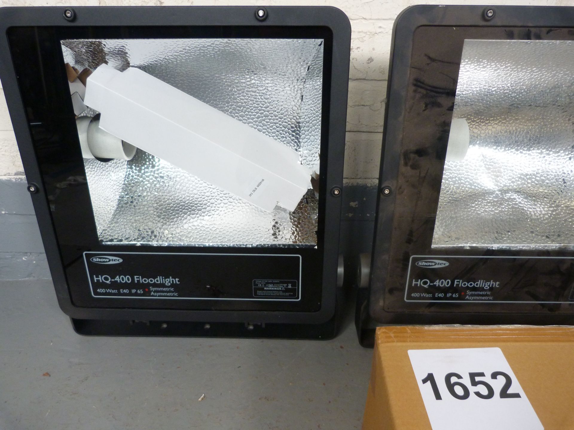 4 x HQ-400 FloodLight (No Lamps) IP65 400w E40. In Cardboard. New - Image 2 of 5