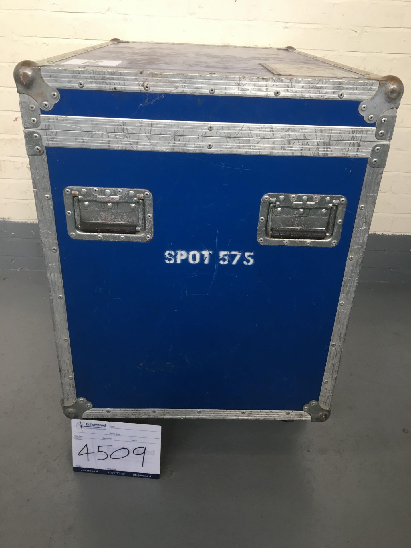 Flight case for 2x Robe 575 Spot Moving Light. 605*940*735mm. Condition: Used Ex Hire - Image 2 of 7