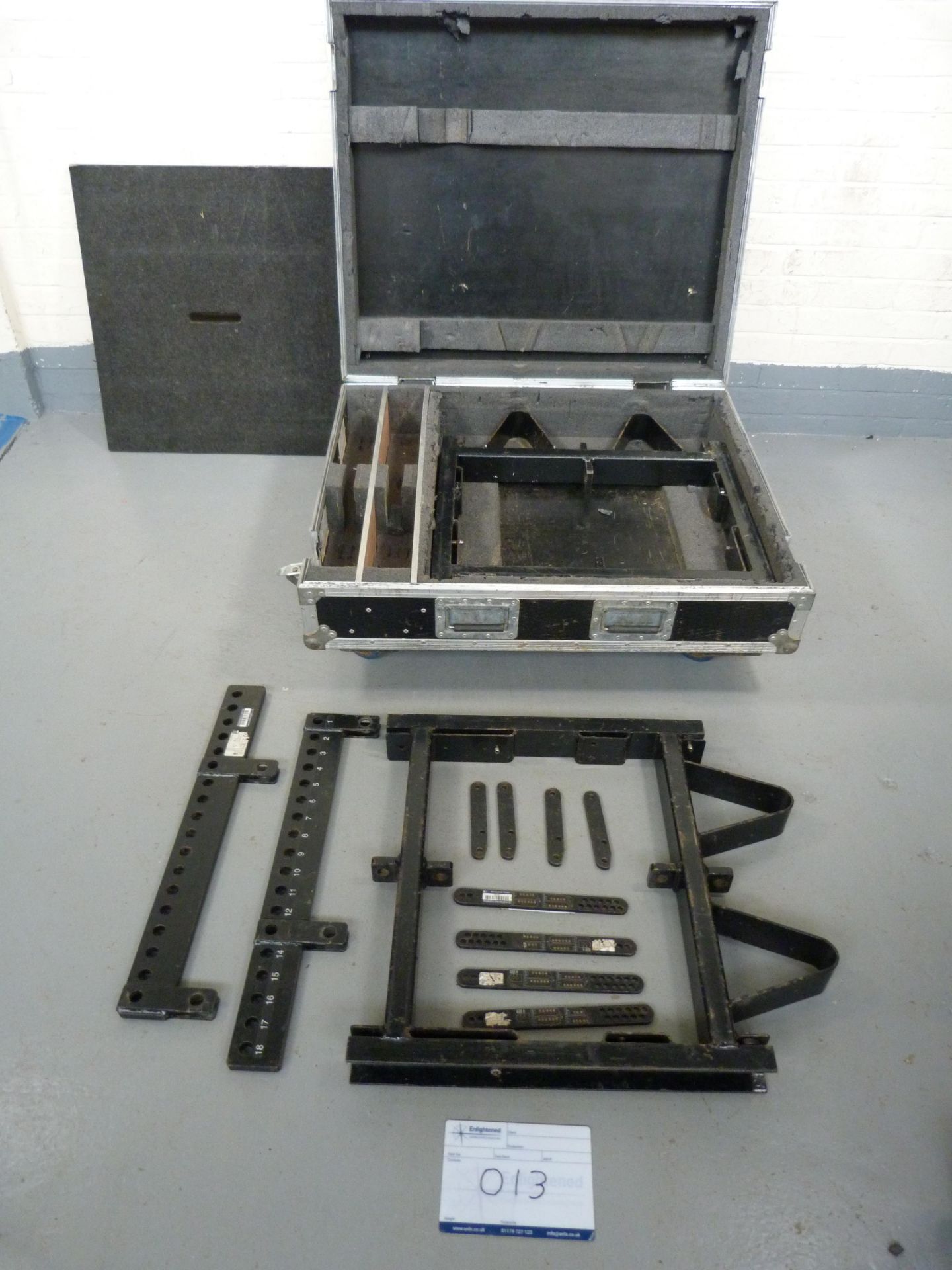 Martin Audio Wavefront Flying and Stacking Rigging Kit. Cased. Included within Lot 10. If sum of - Image 4 of 8