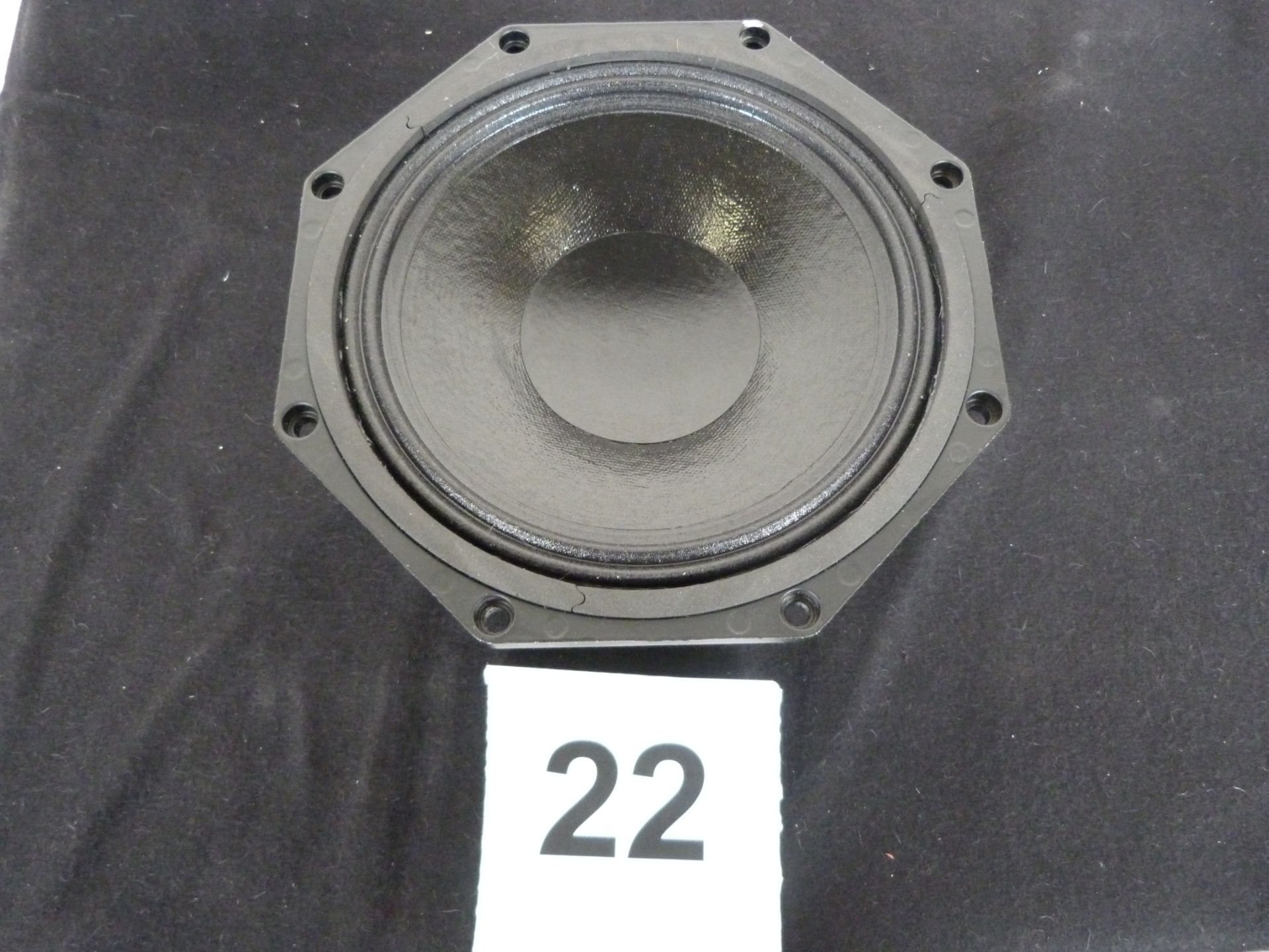 4x Martin Audio DLS 8002 16 Ohm 8" MF Driver For W8LM. Ex-hire/Working, Re-coned 2019 - Image 8 of 14