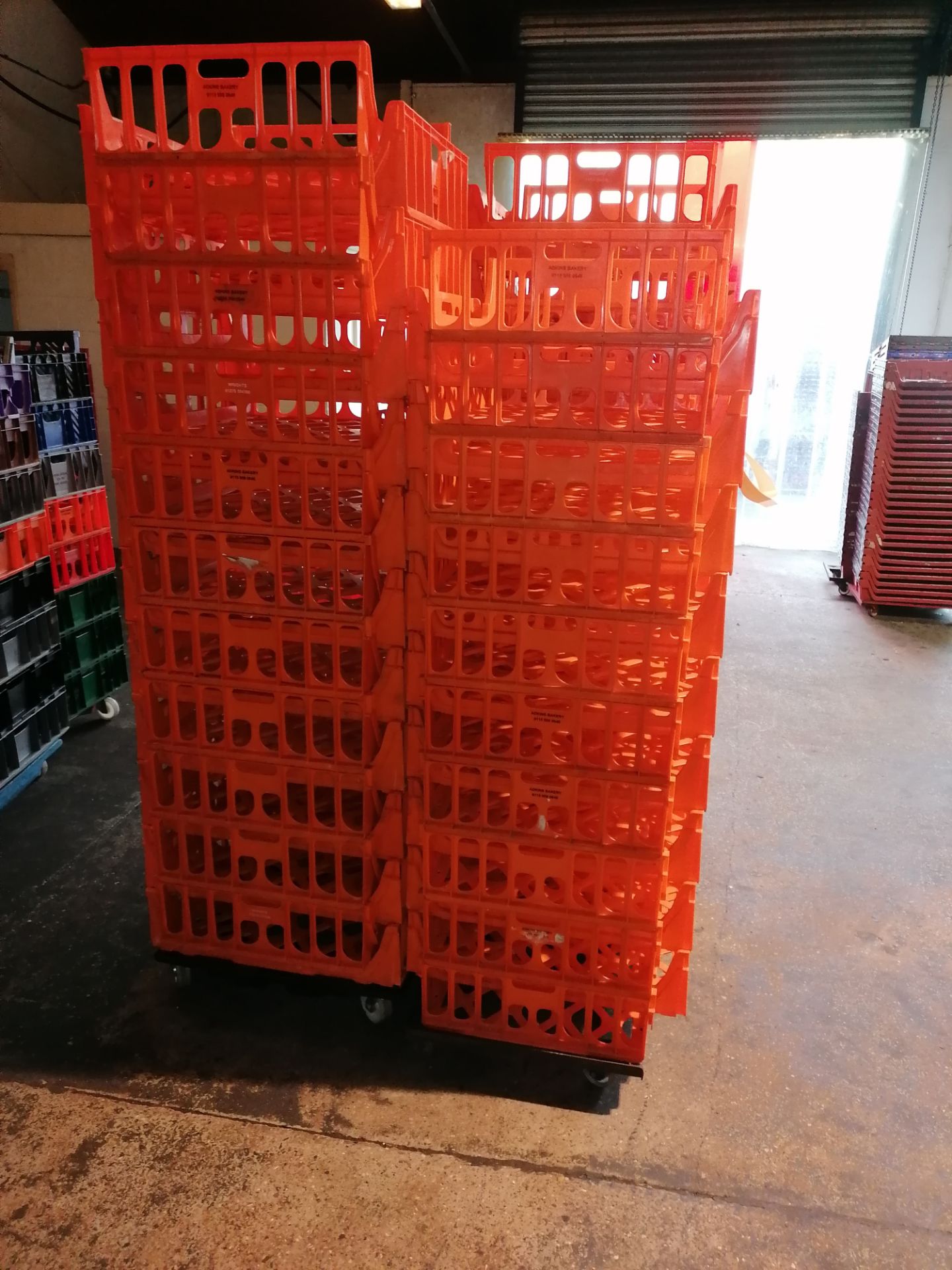 Large Anount Of Plastic Bread Trays Mainly Orange - Image 2 of 5