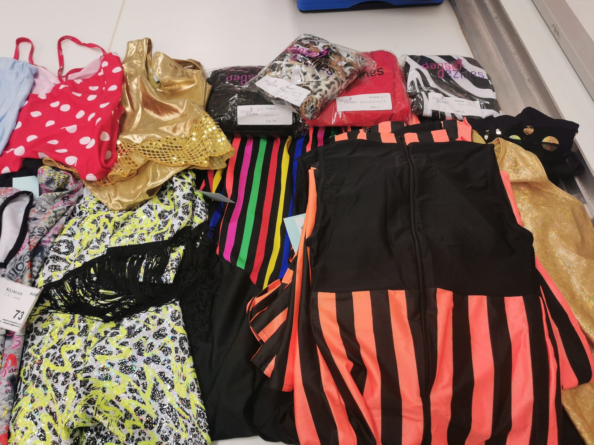 100pc Dance clothes including dresses,jumpsuits,leotards,catsuits. Various designs and sizes - Image 3 of 4