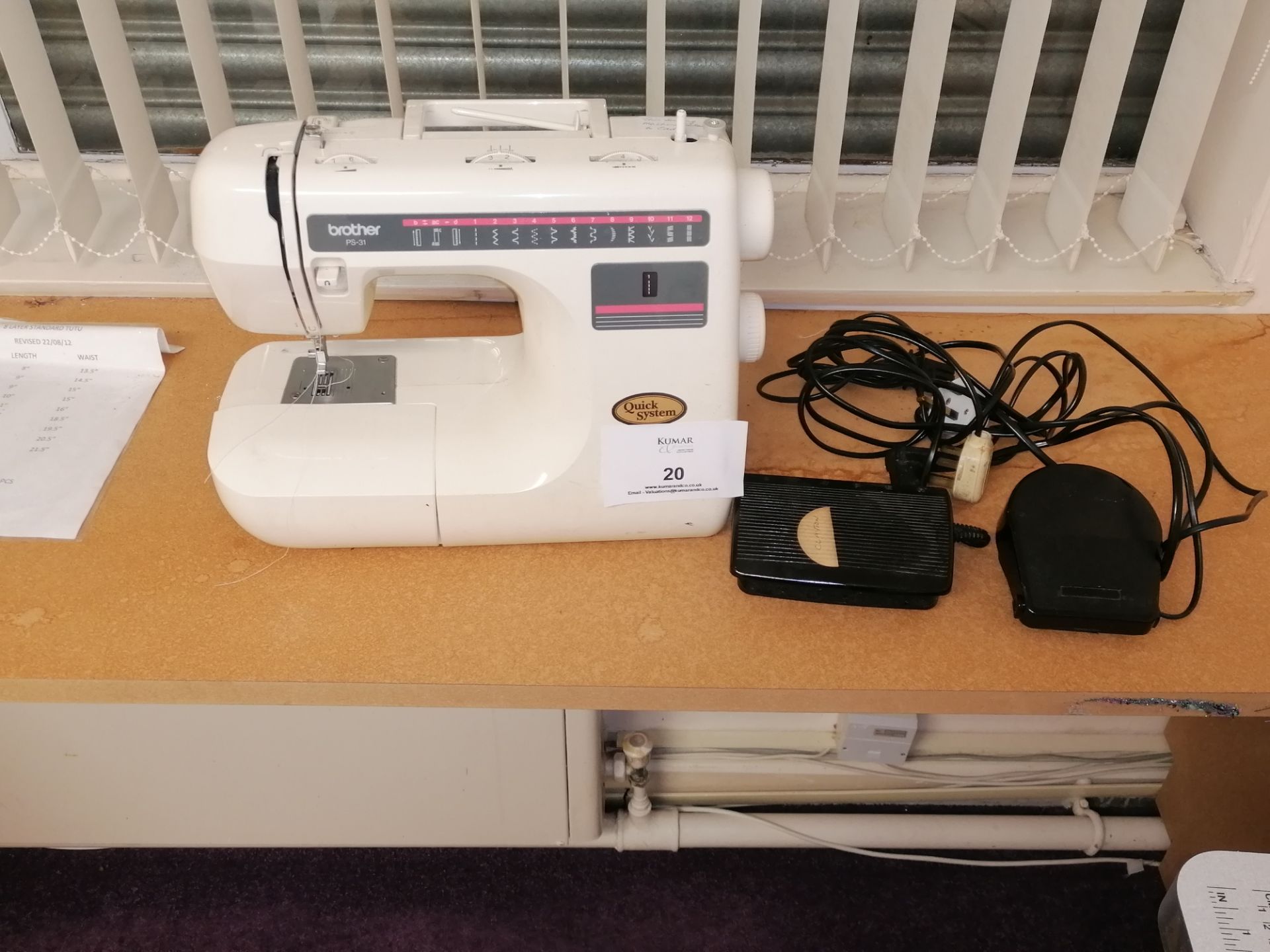 Brother PS-31 Sewing machine with pedel controls