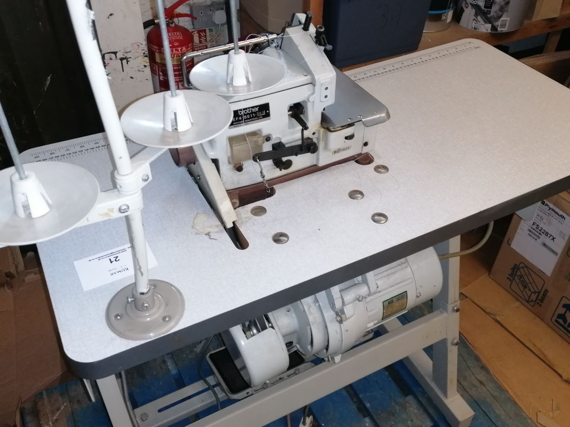 Brother EF4 - B511 613-5 Industrial 4 thread over locker sewing machine Serial No M7598568 - Image 3 of 5