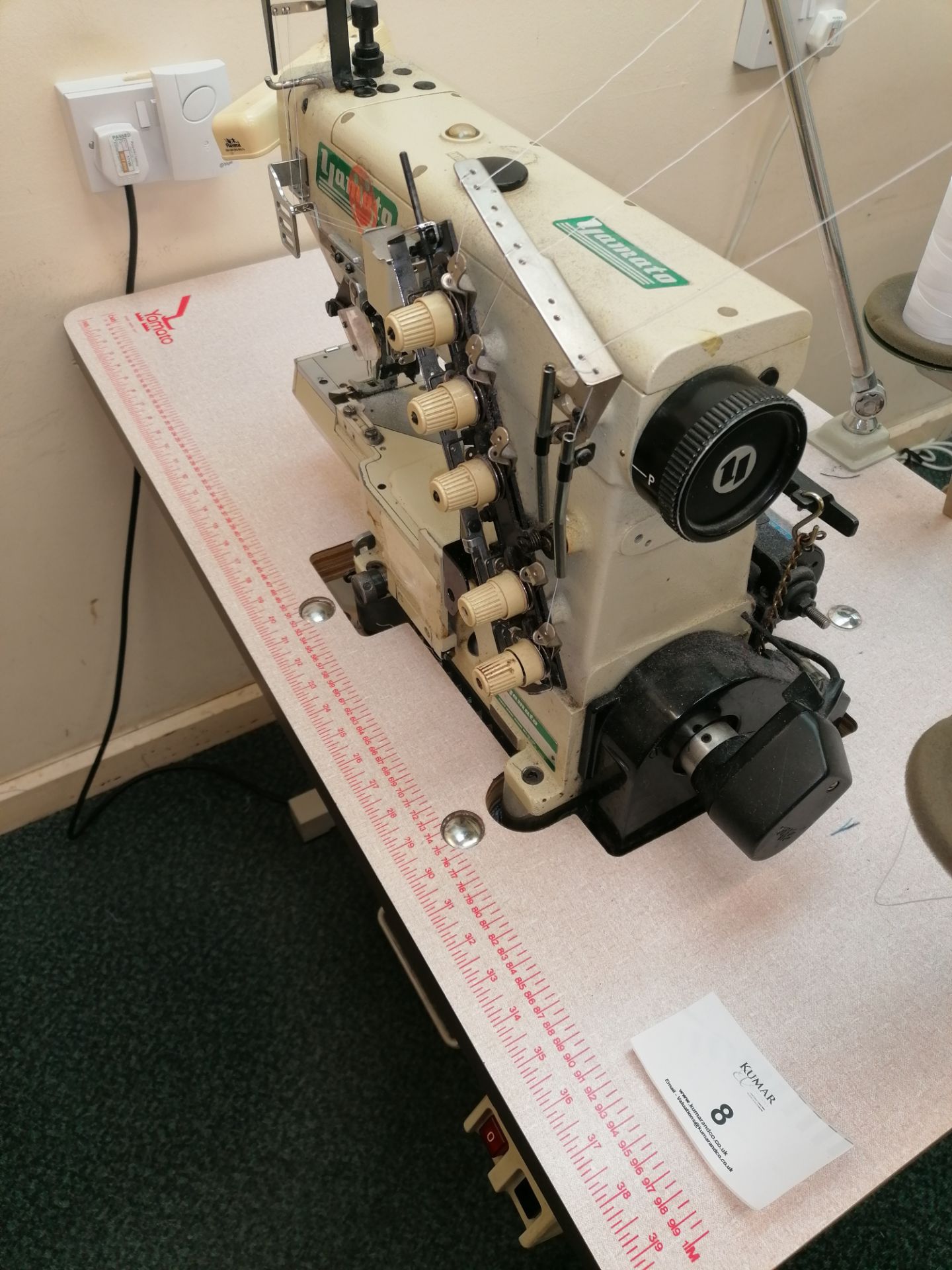 Yamato VC2730 - 164 M sewing machine. Coverstitch with top and bottom trimmer and arms Serial No - Image 2 of 5