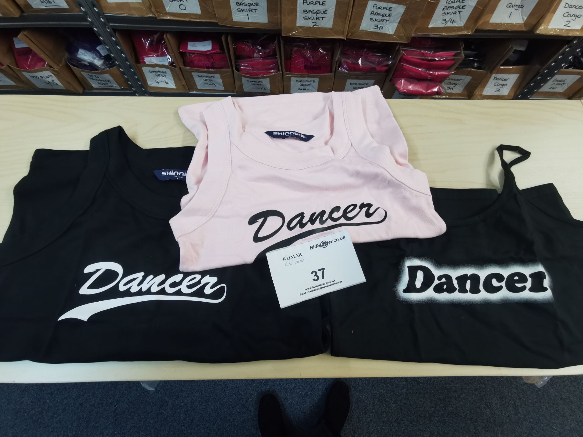 30 x Estimated . Black and pink dancer T - shirts various sizes - Image 3 of 4