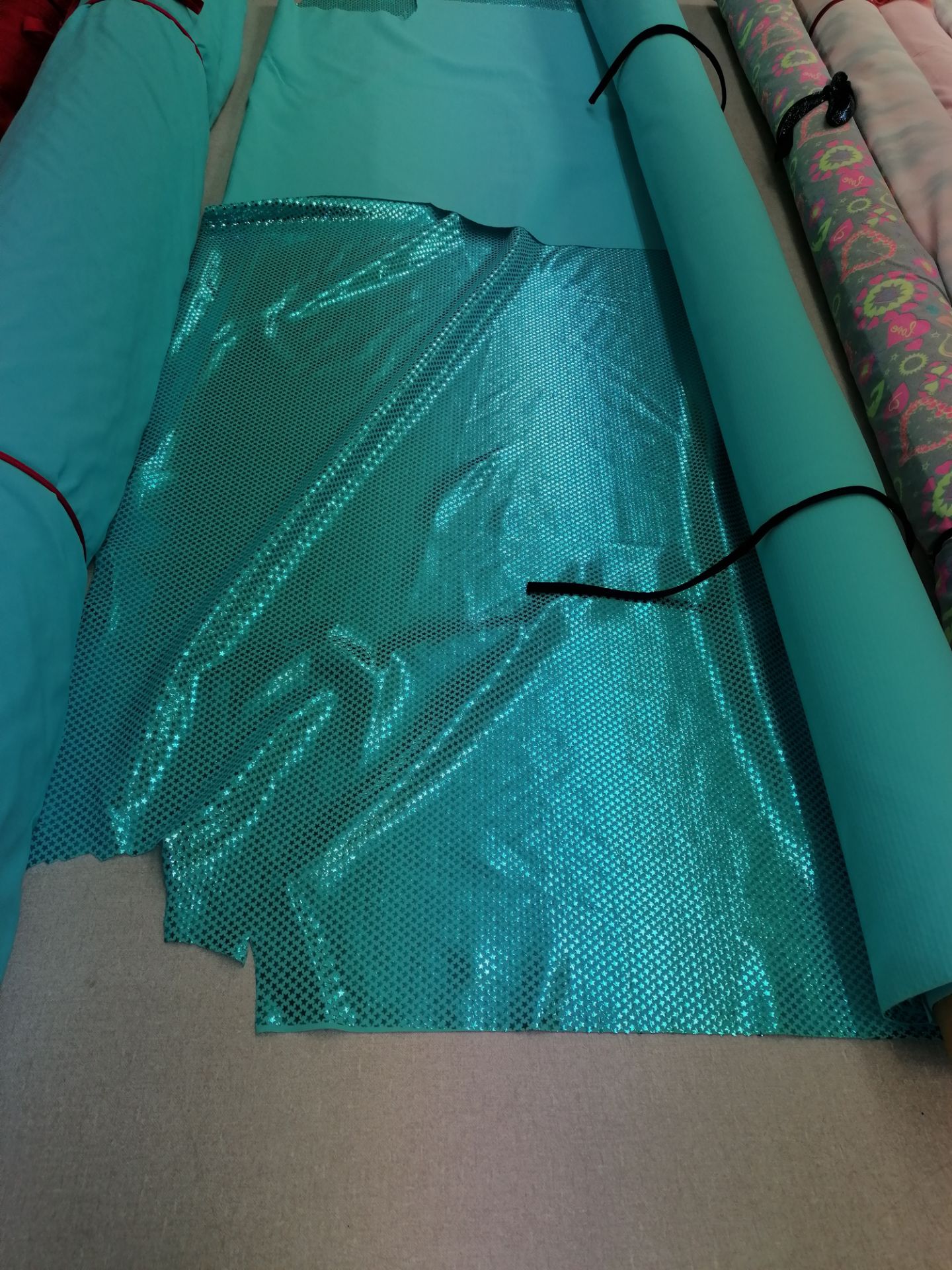 3 x Rolls holgram lycra fabric.Estimated 25 m rrp £25-30 per meter - Image 2 of 4