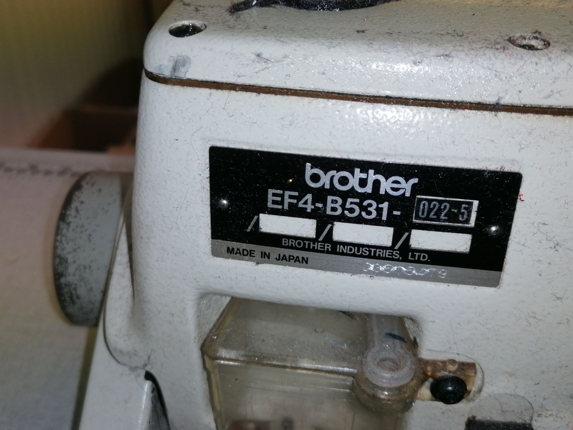 Brother EF4 - B531- 022-5 Industrial 4 thread over locker sewing machine Serial No J3515479 - Image 5 of 5