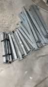 44 x 450mm 10 x 760mm unistut cable mounting pegs. Cable not included