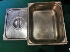 4 x Gastronorm pans depth 95mm width 265mm lenght