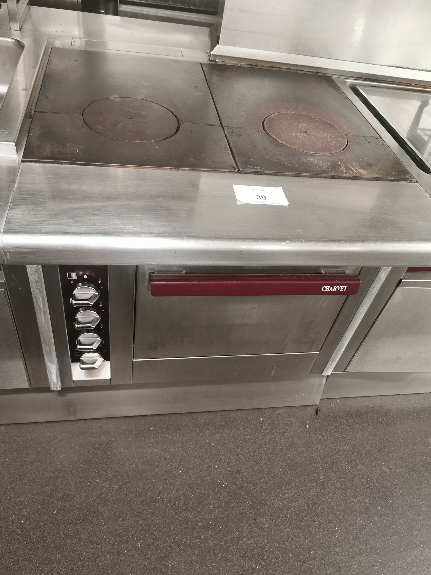 Charvet pro series twin hot plates and oven W85cm