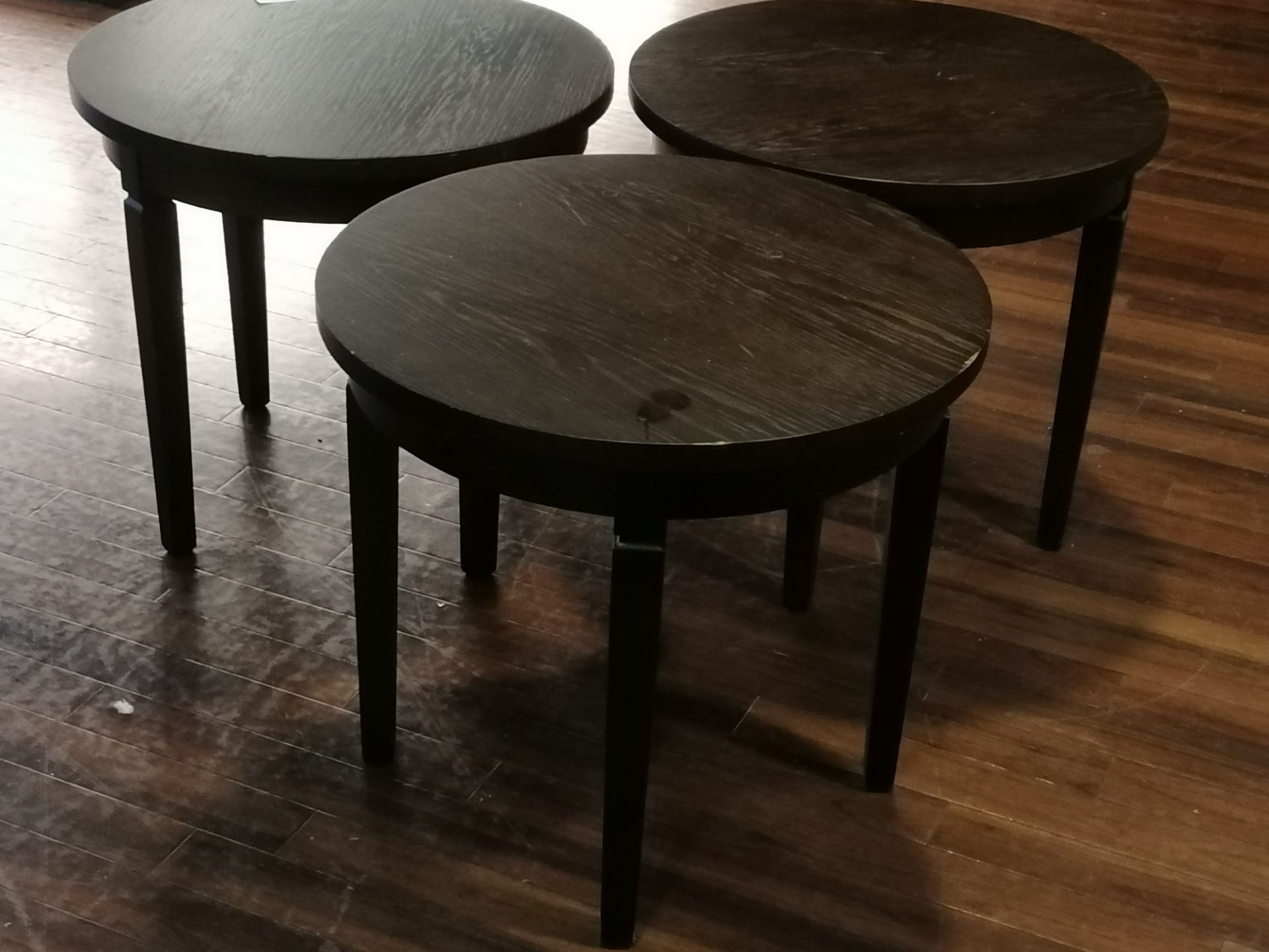 3 x Round side tables 60cm x 55cm high - Image 4 of 4