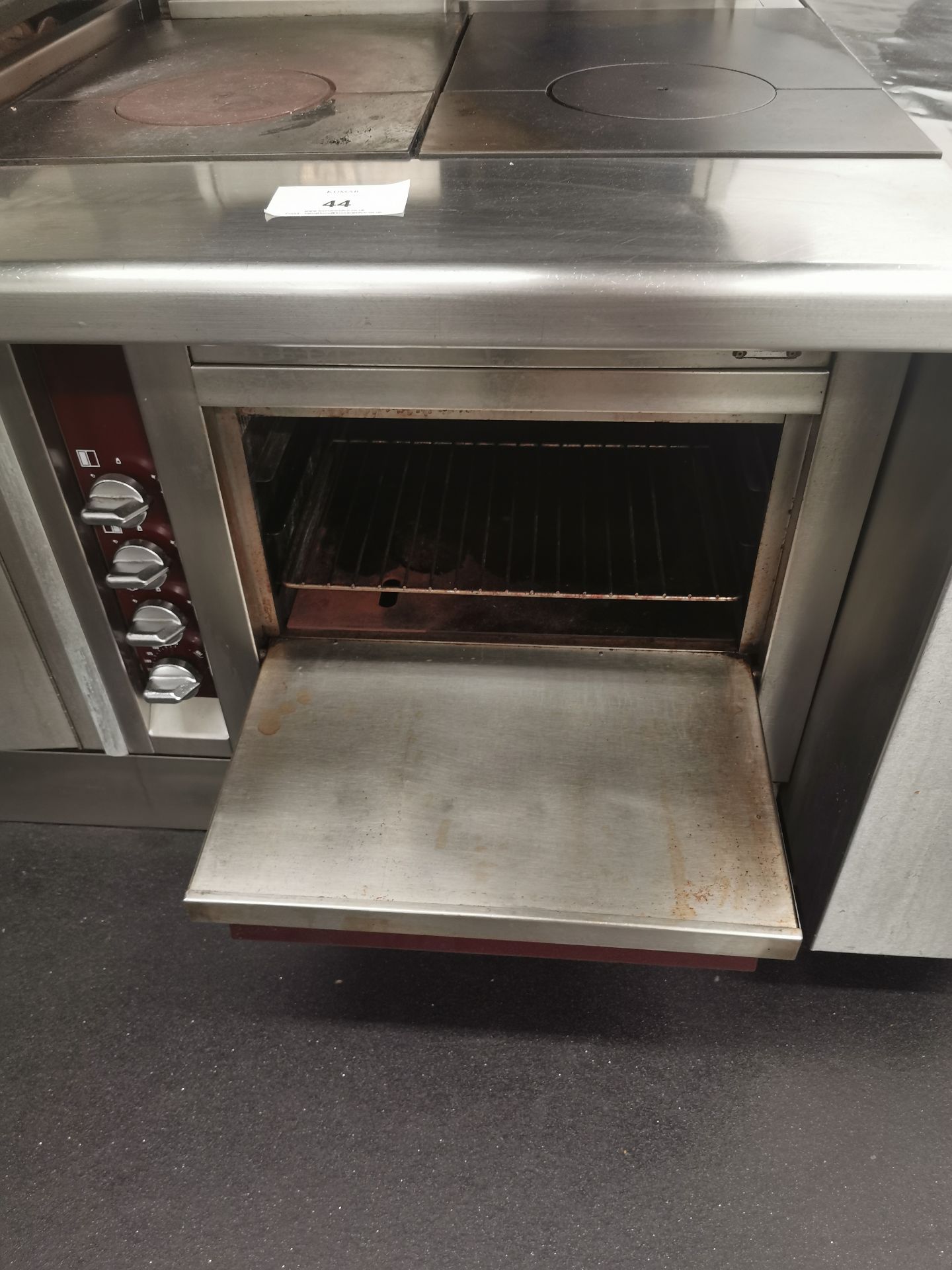 Charvet pro series twin hot plates and oven W85cm - Image 4 of 5