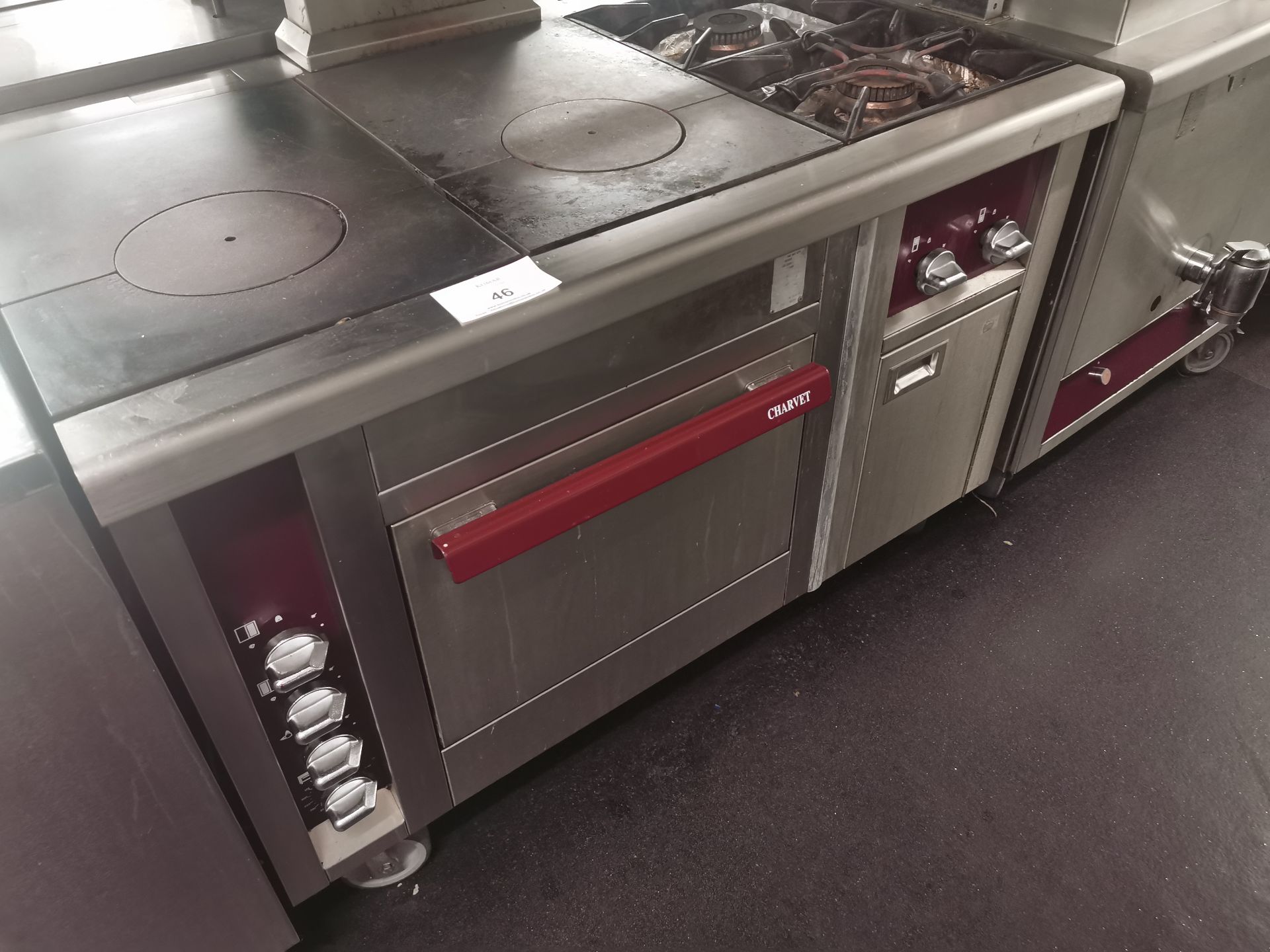 Charvet pro series hot plate oven and hob W 127cm - Image 3 of 5