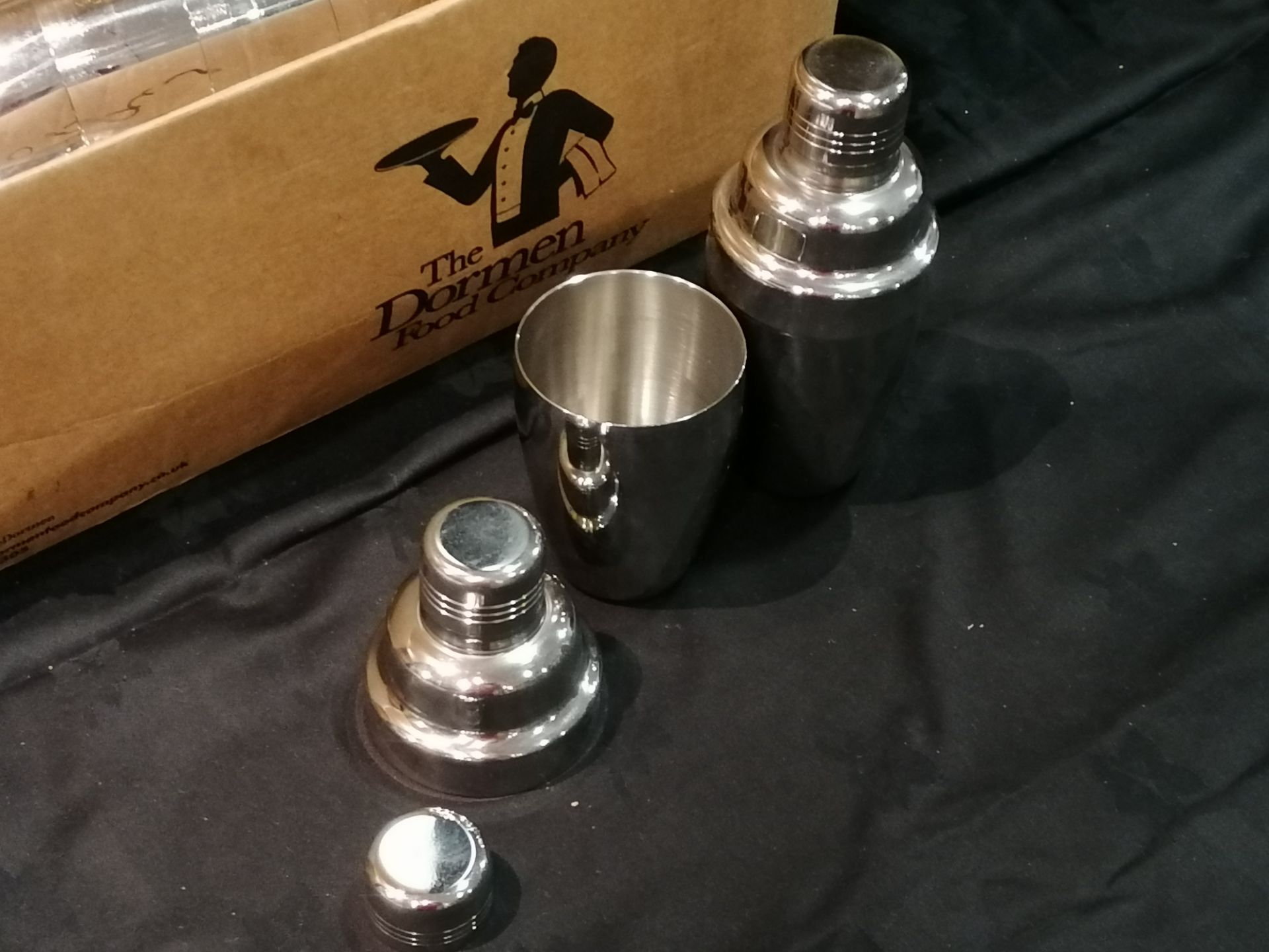 Approximately 12 X stainless steel cocktail shaker - Image 2 of 4