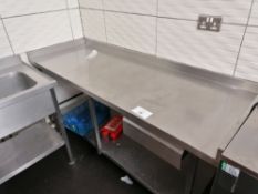 Stainless steel preperation table with upstand and