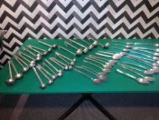 48 x Kitchen utensils consisting of 24 ladles and