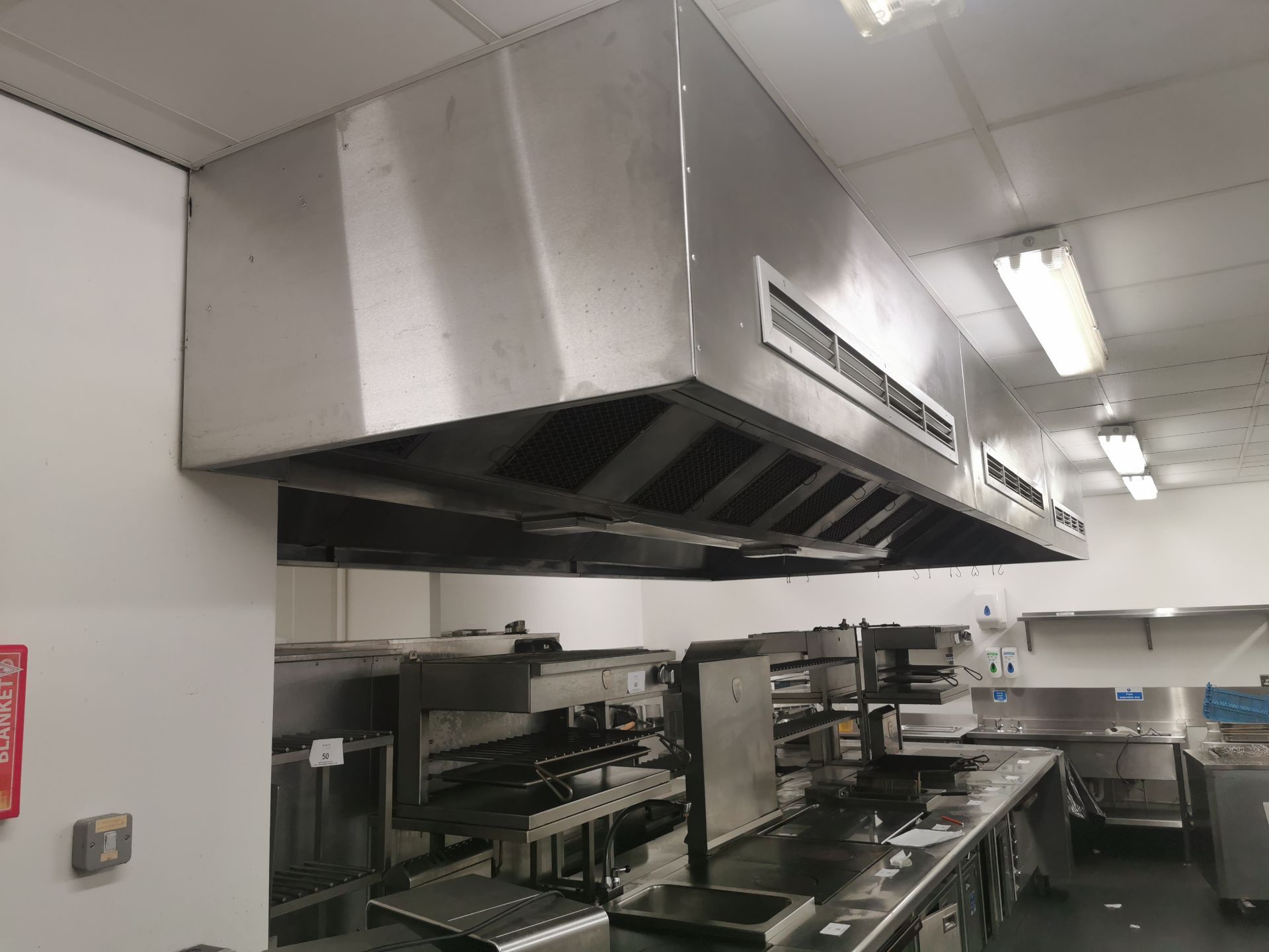 Commercial stainless steel extractor canopy hood, - Image 2 of 5