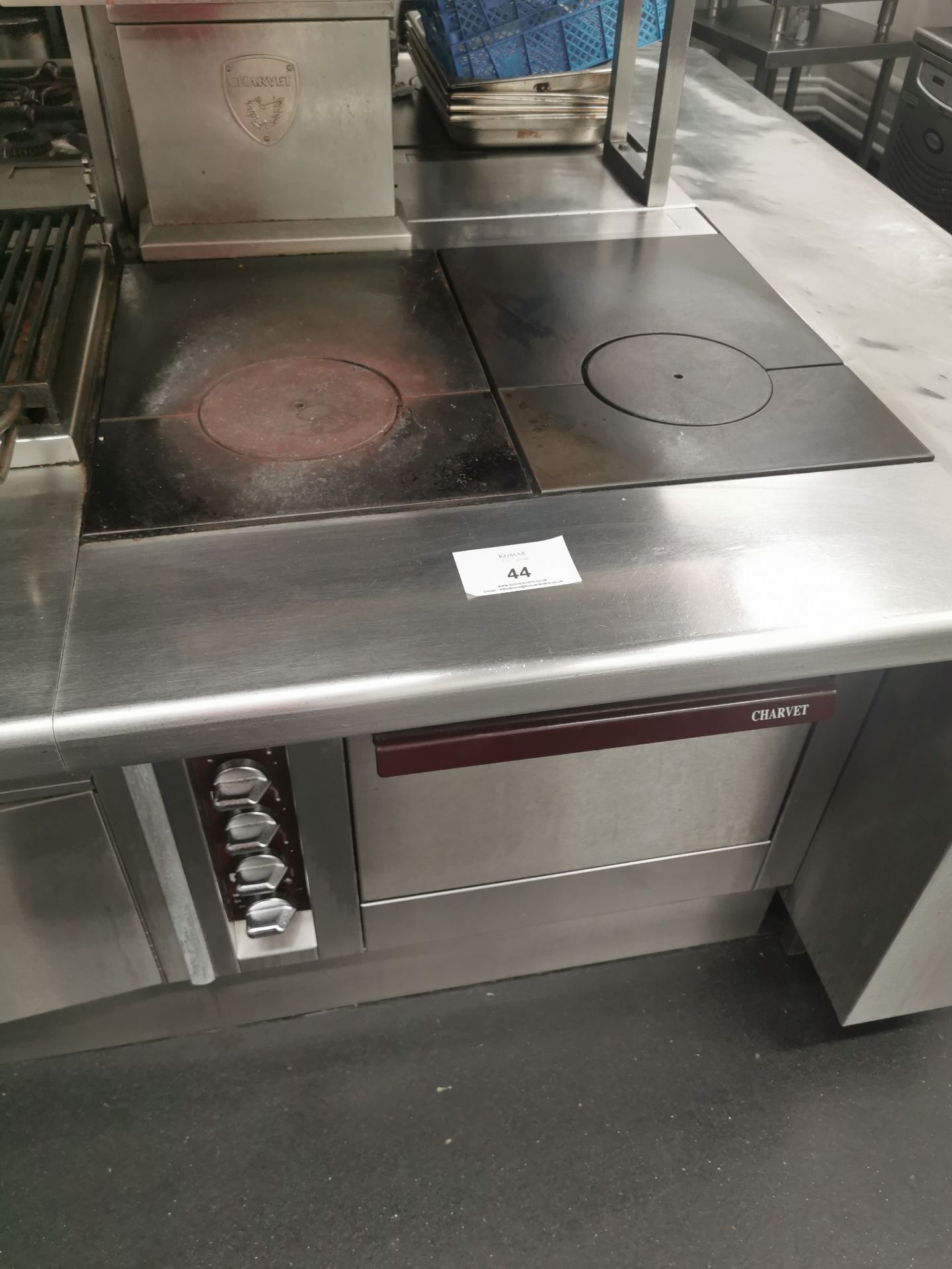 Charvet pro series twin hot plates and oven W85cm