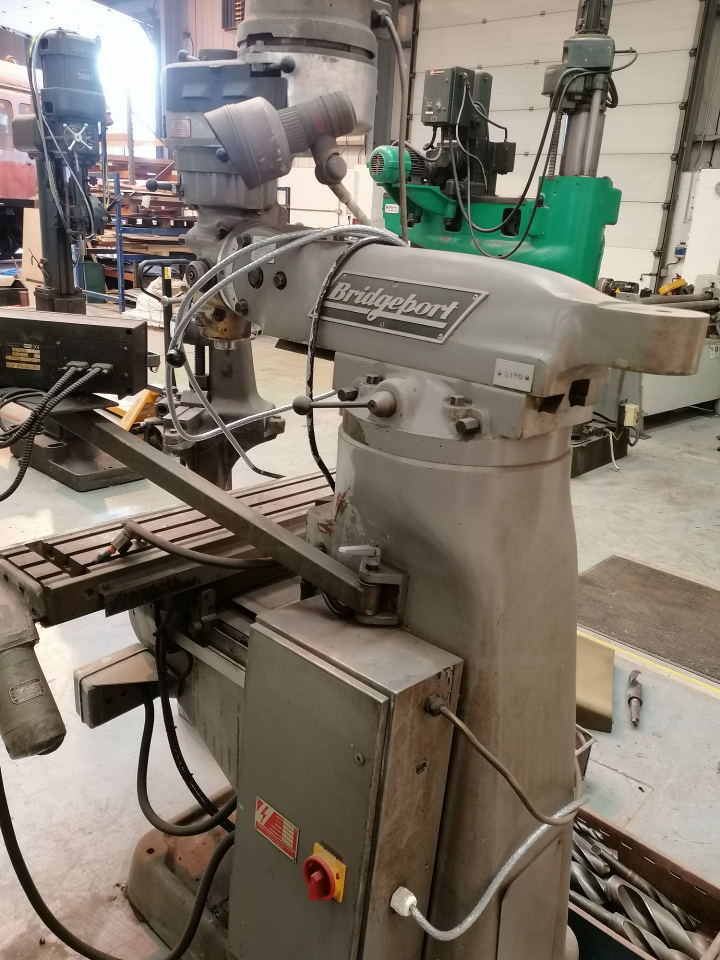 Bridgeport Textron 2 axis milling machine with Fagor digital read out and rise and fall bed Serial - Image 5 of 5