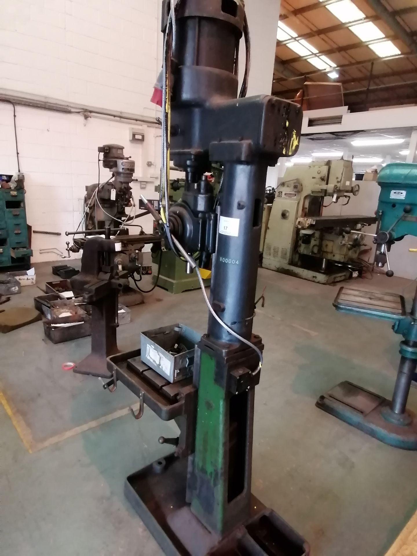 Albert Herbert single spindel pillar drill with rise and fall table Serial No 800004 Fitted with 3 - Image 4 of 4