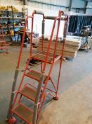 4 step airport style mobile step ladders