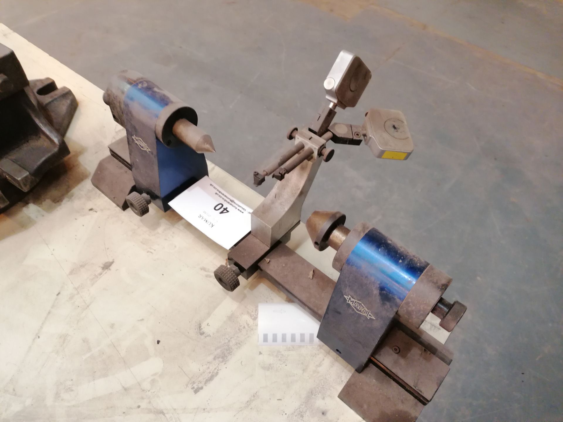 Maple bench clamp with measuring gauges - Image 2 of 3