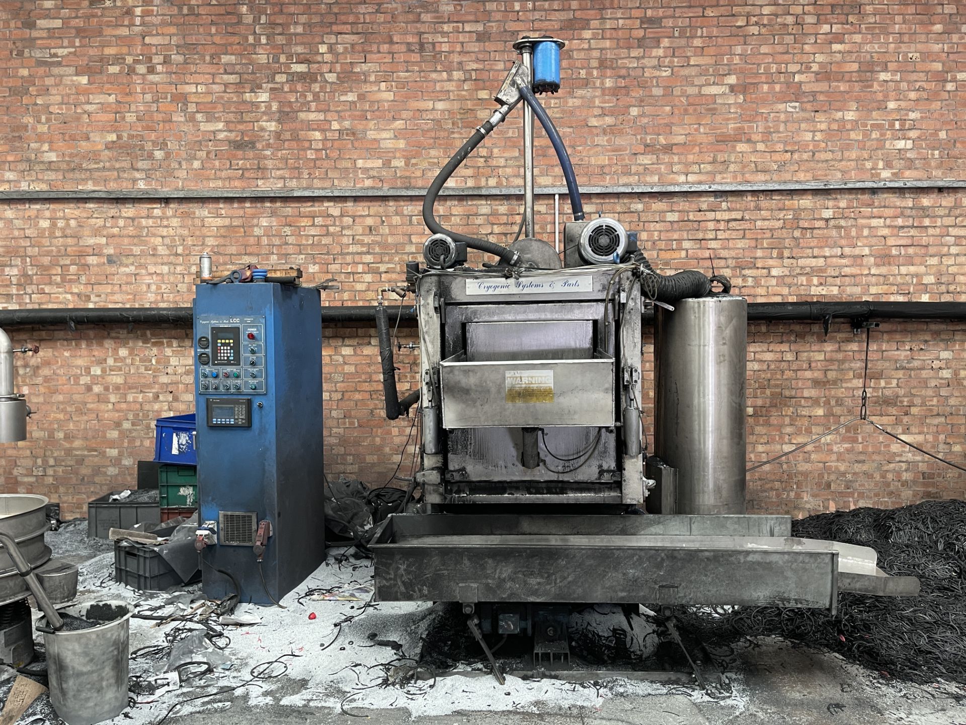 Cryogenic Systems & Parts Cryomatic 6000, Cryogenic Deflasing Machine