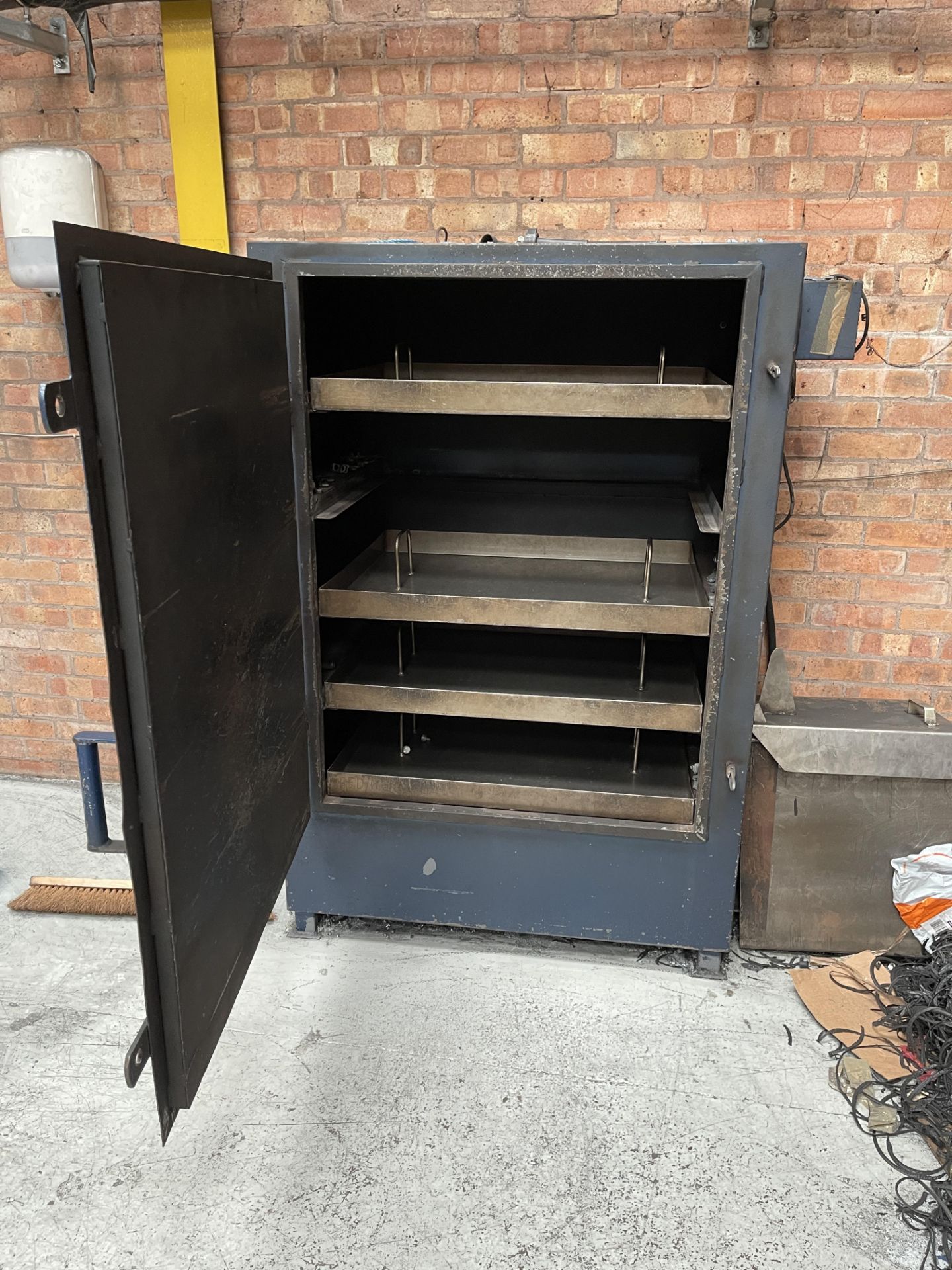 W James Welded Mild Steel Drying Cabinet - Image 4 of 5