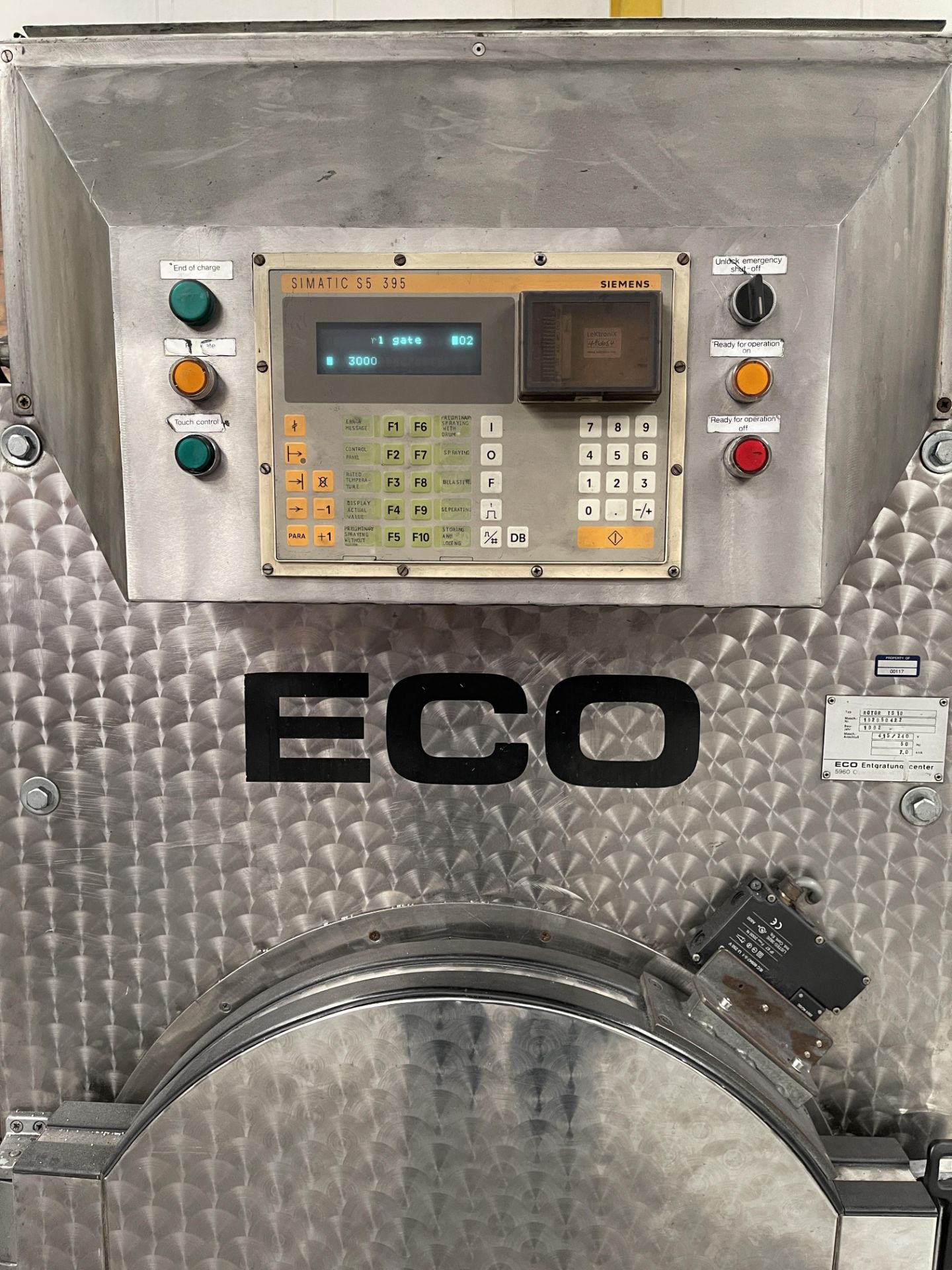 Eco Rotor TS10, Media Blasting Cryogenic Deflashing Machine - Image 6 of 12