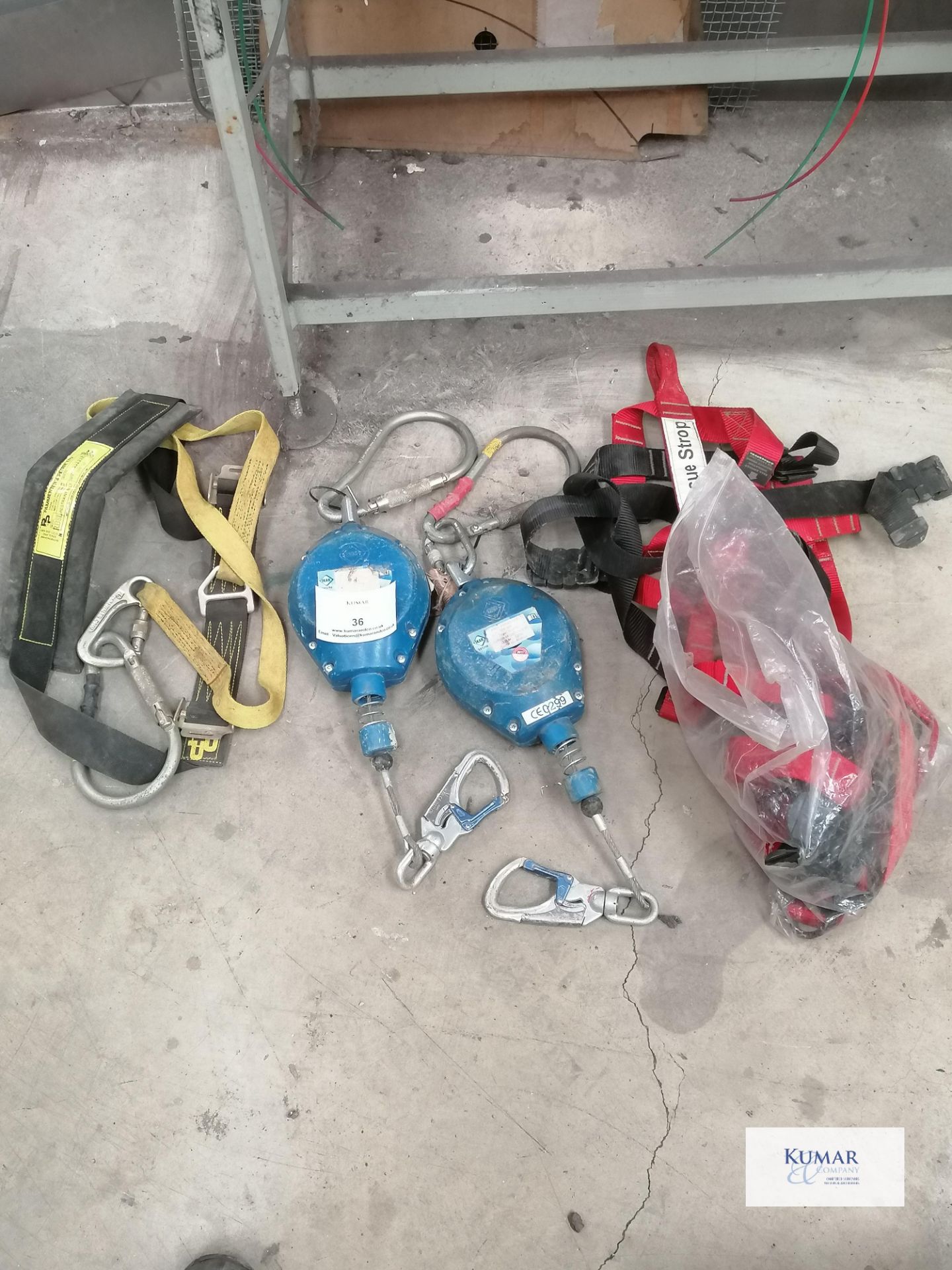 2 x Fall arresters and harnesses