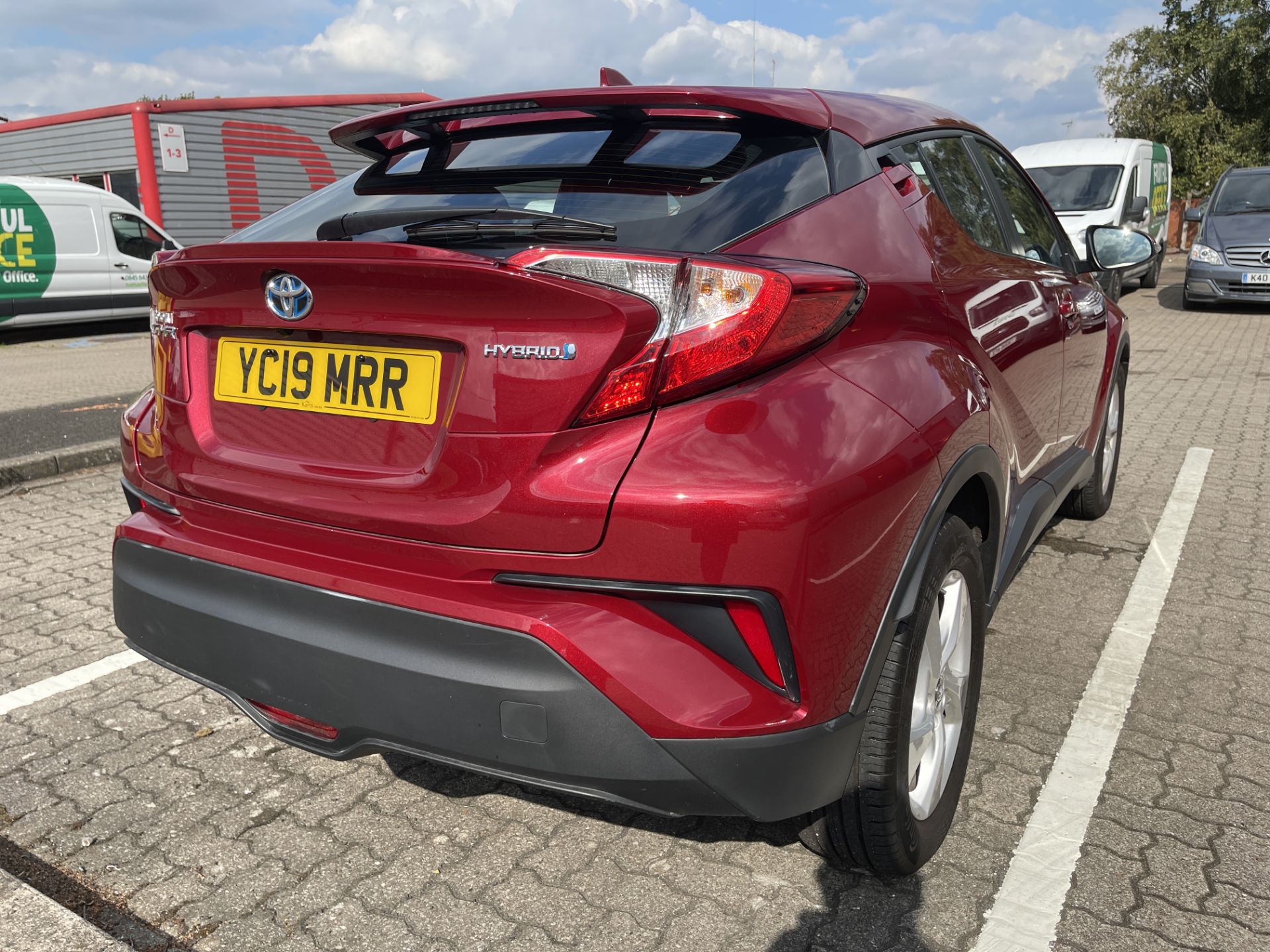 Toyota C-HR Icon HEV CVT - YC19 MRR - Only 3053 Miles - Two Keys - Image 9 of 38