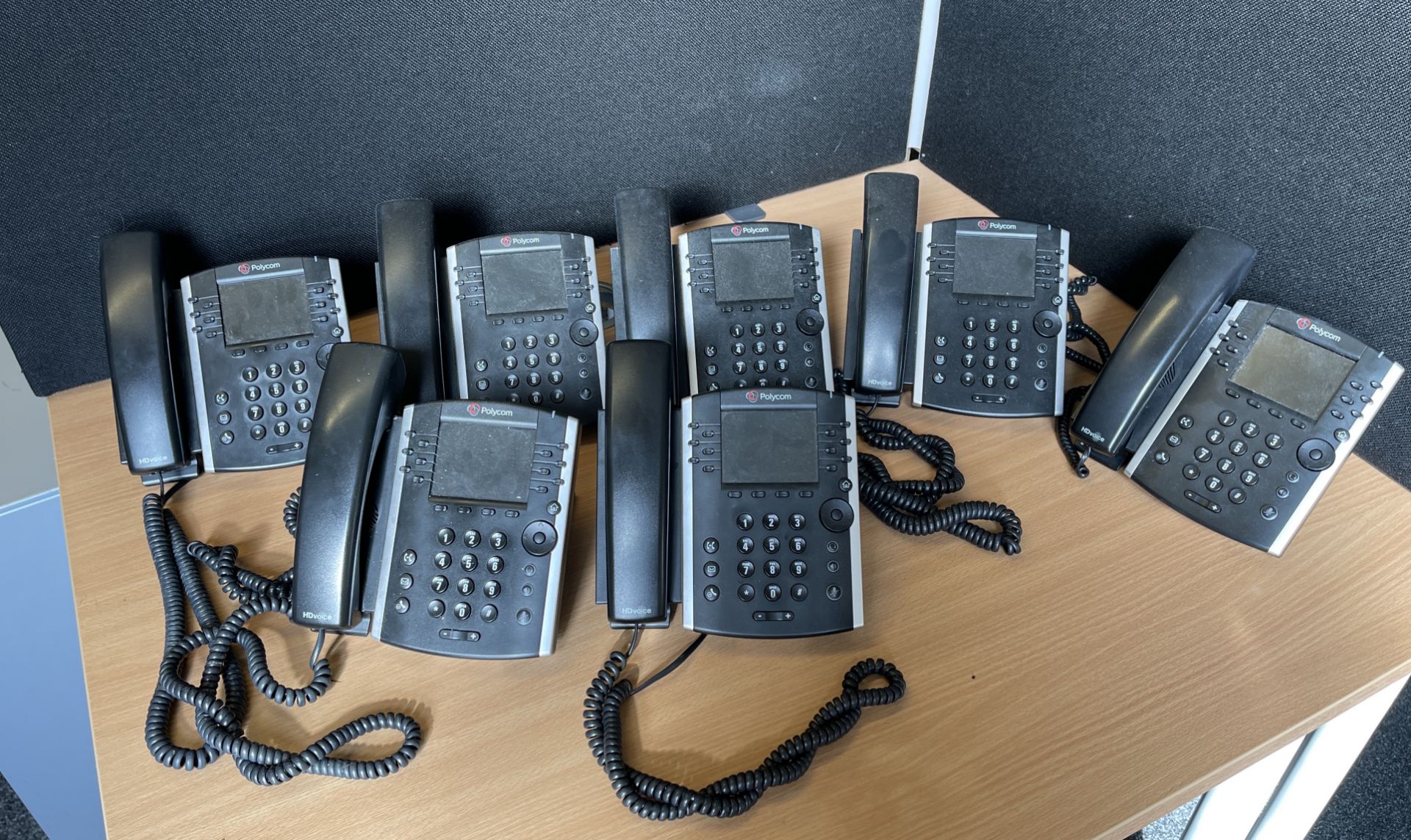 7: Polycom VVX 411 Voip Handsets