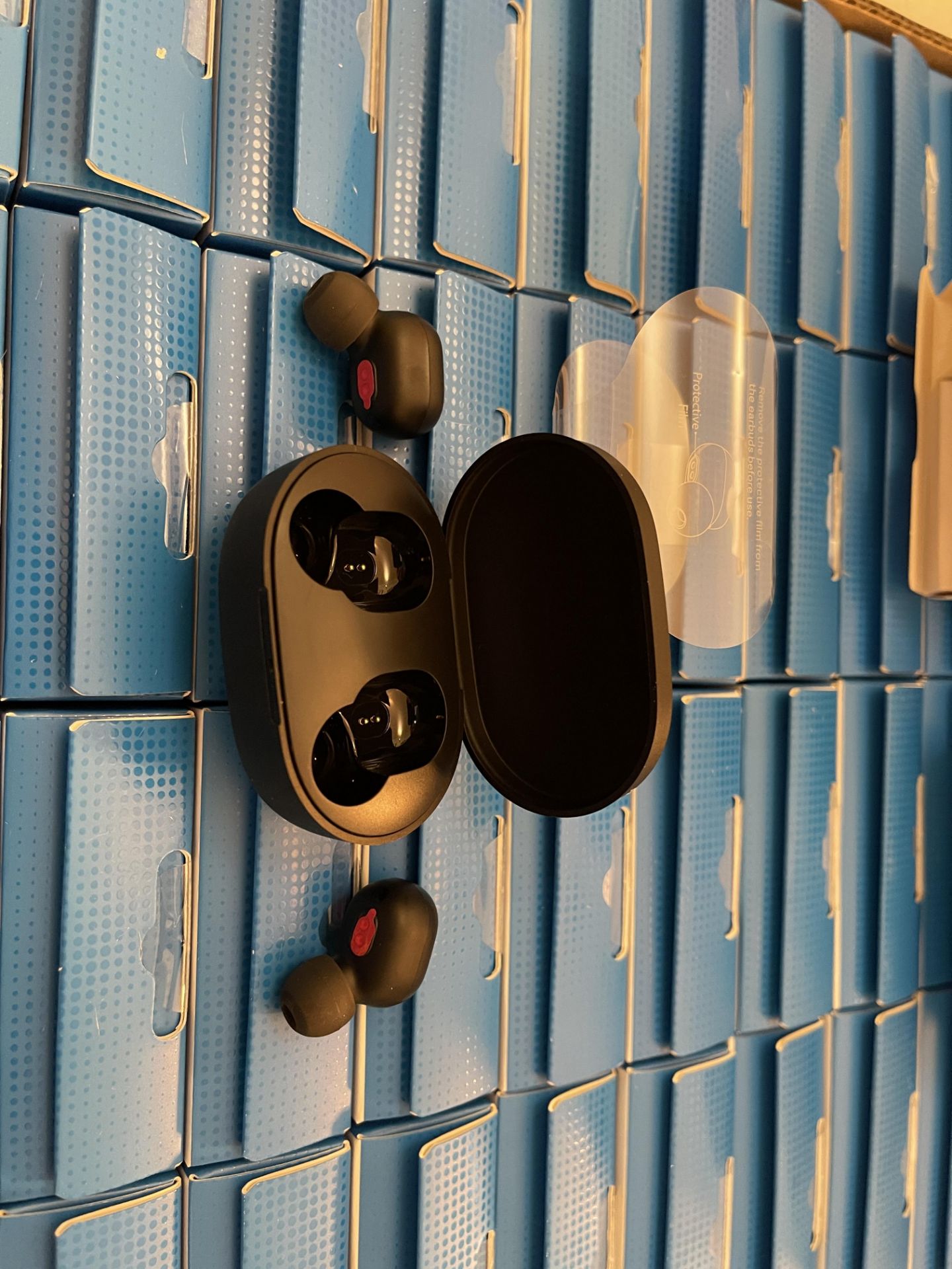 112: Mi True Wireless Earbuds with Charging Case RRP £14.99 - Brand New - Image 7 of 19