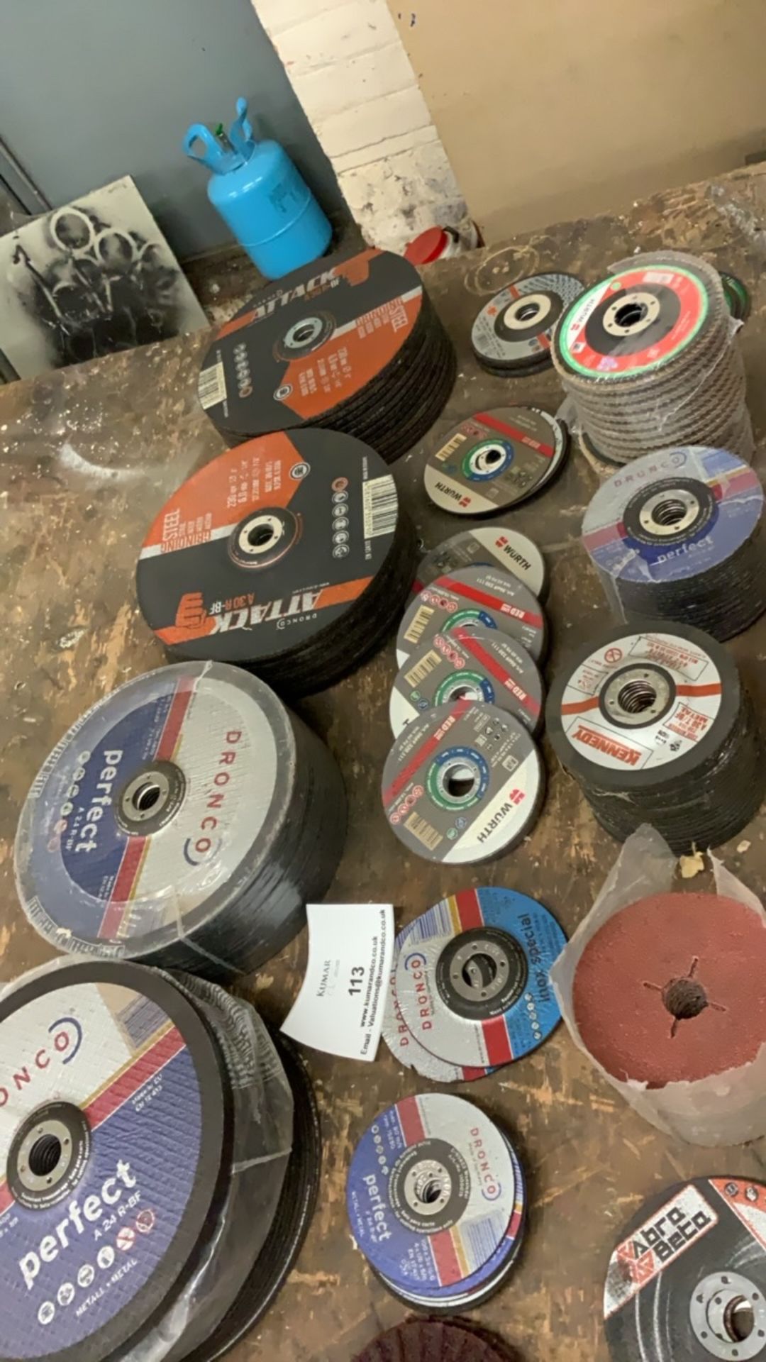 Quantity of grinding discs, various sizes - Image 13 of 20