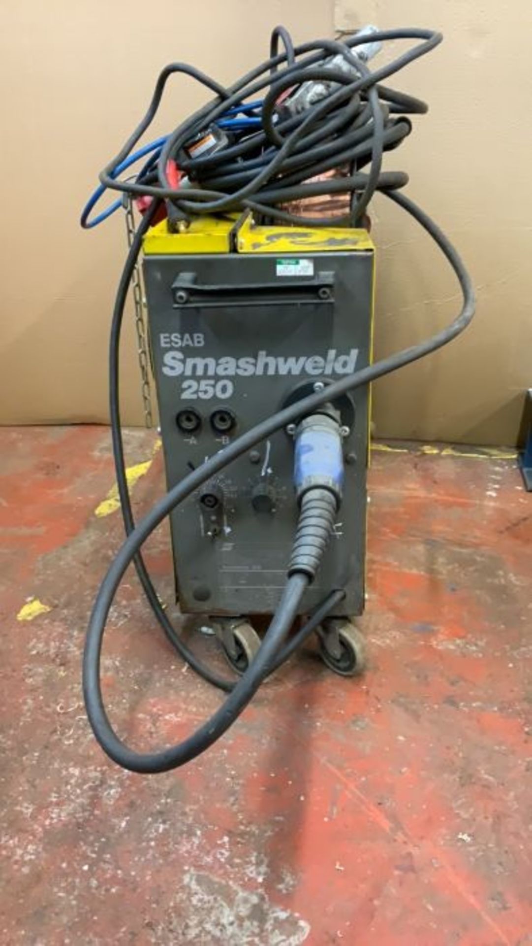 ESAB Smashweld 250, Welder, Serial No. 301-06333 with wire feed and part roll of wire